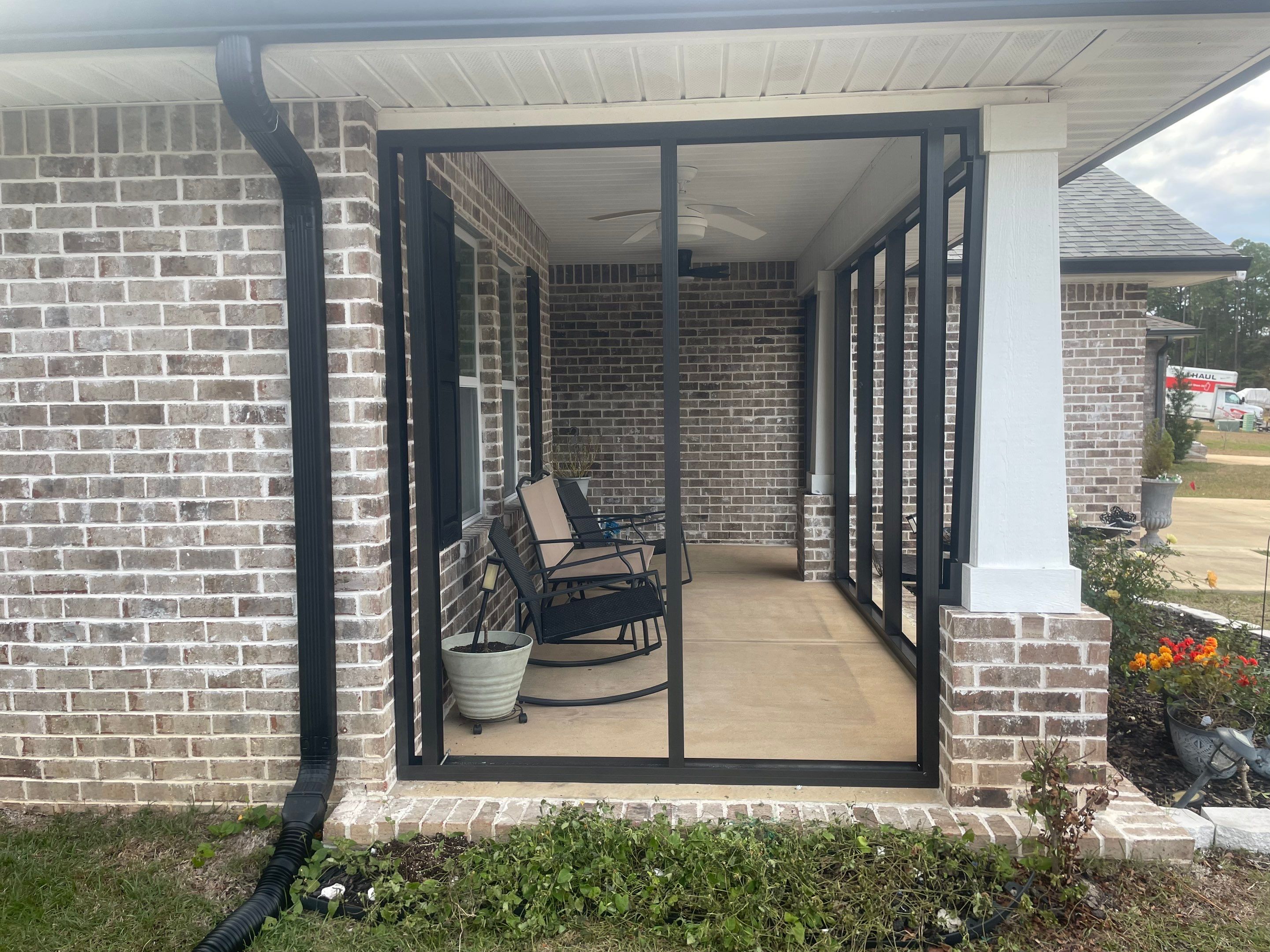 Vinyl Pane Sunroom using Colorbeam by Titan Sunrooms