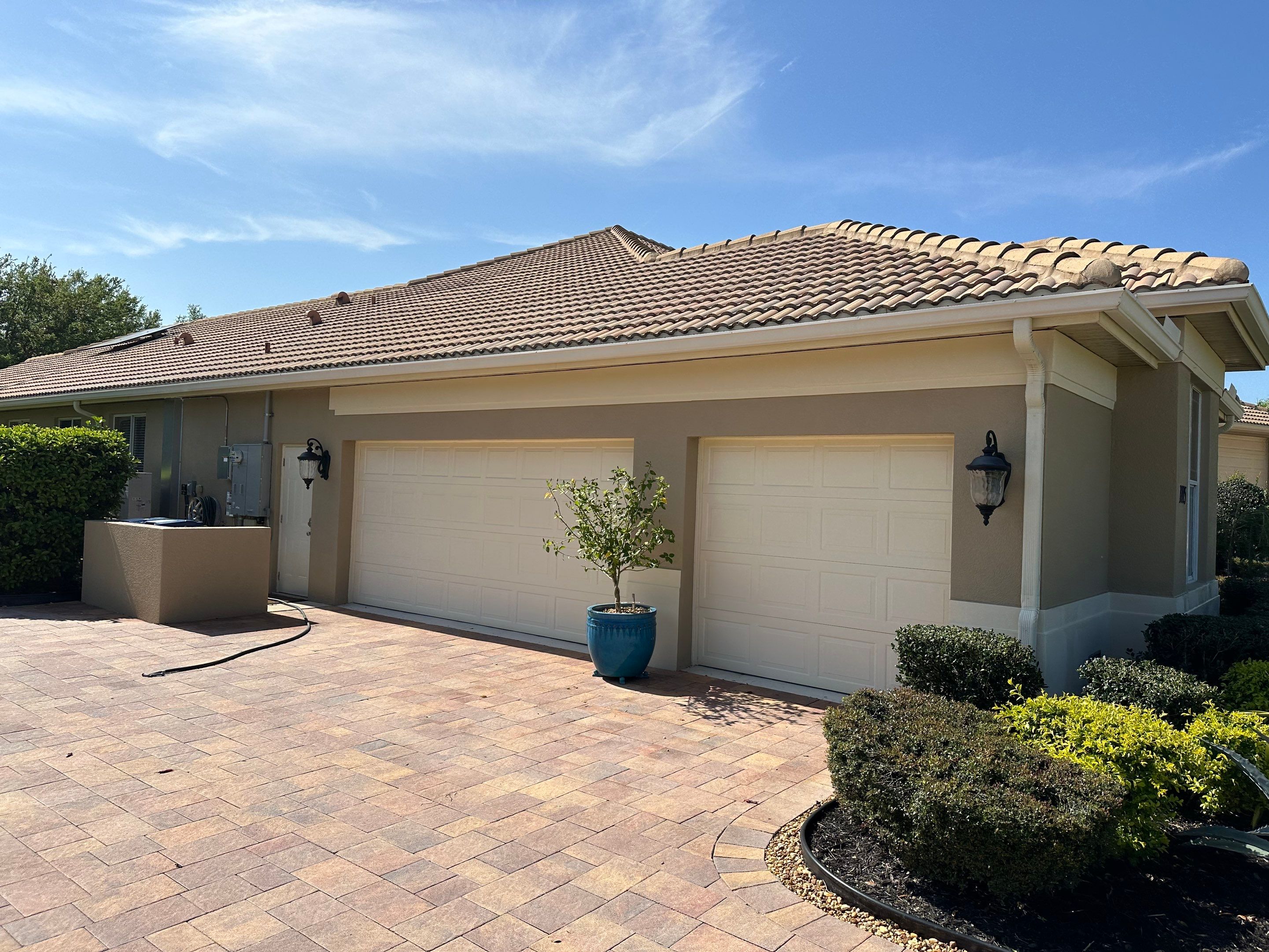 Concrete Tile Roof Cleaning in Winding River Community, Bradenton, FL | Sunshine AquaWash by Sunshine AquaWash