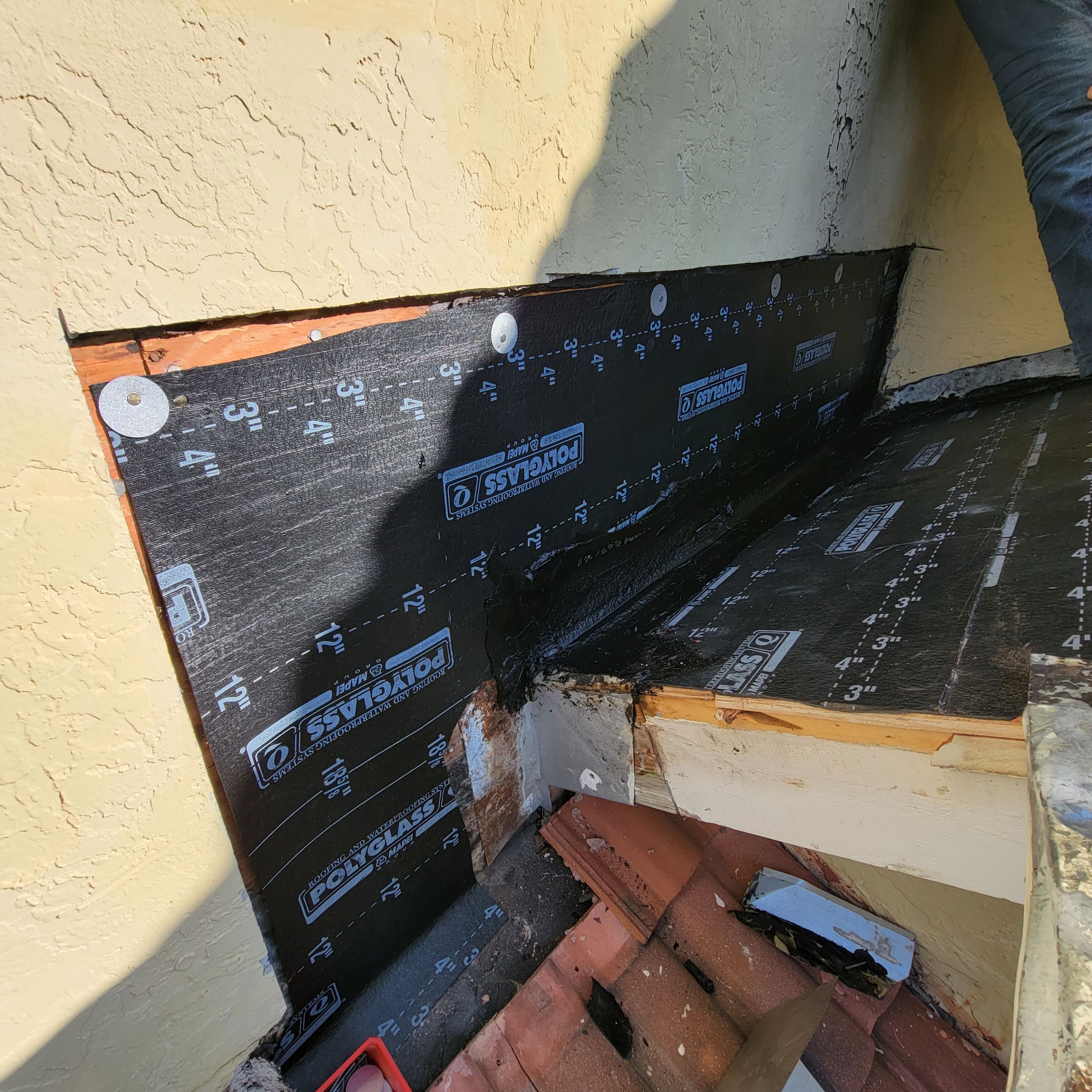 Natures Cove Rd., Dania Beach, FL by G&J Roofing 