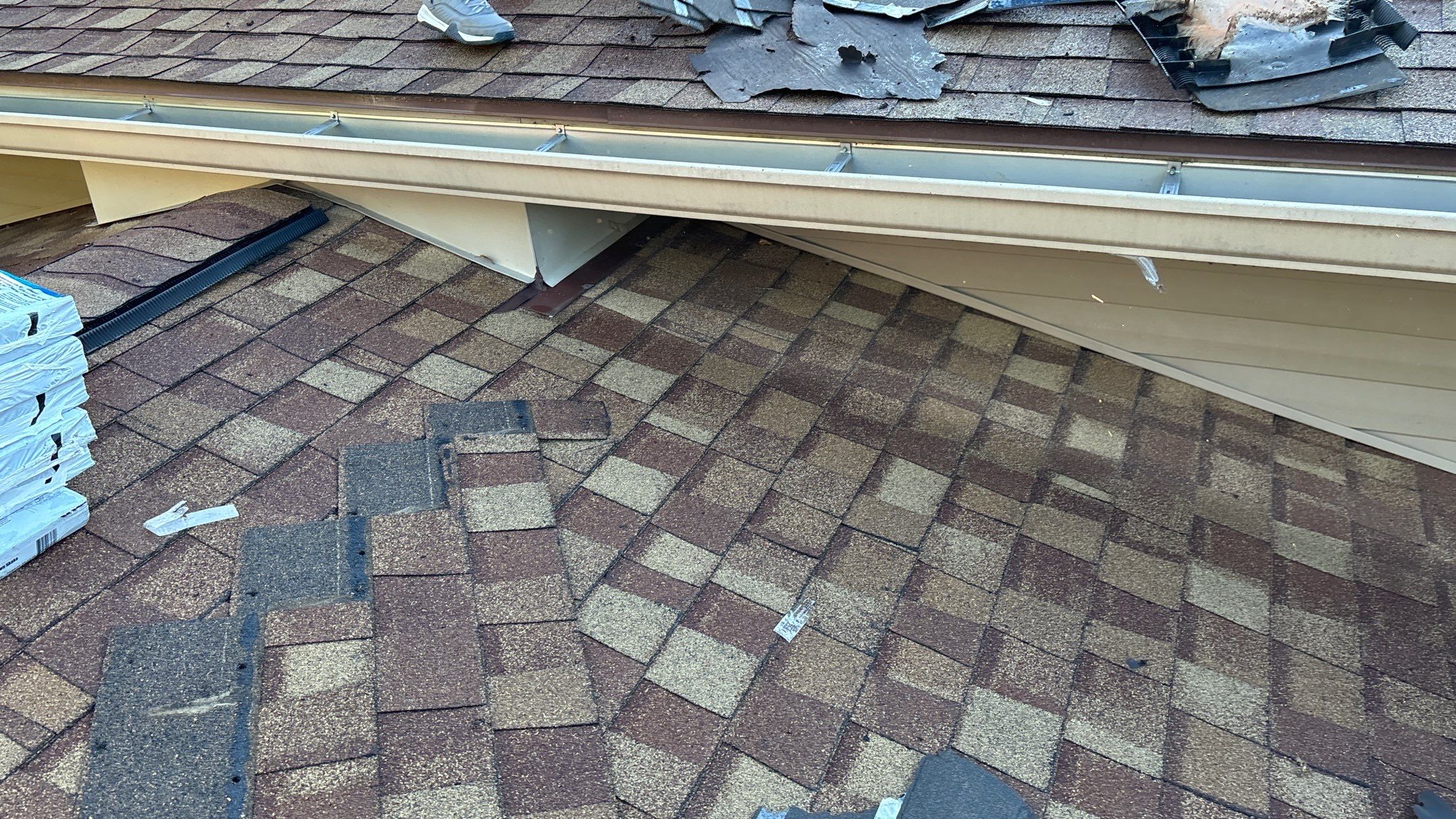 Roof Replacement using CertainTeed Landmark by 180 Contractors