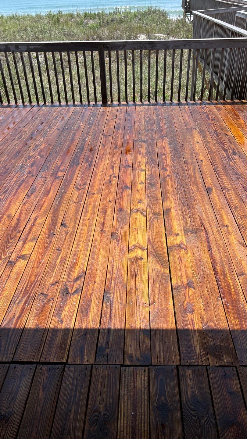 Wood Deck and Dock using Wood Sealant by DuraSeal