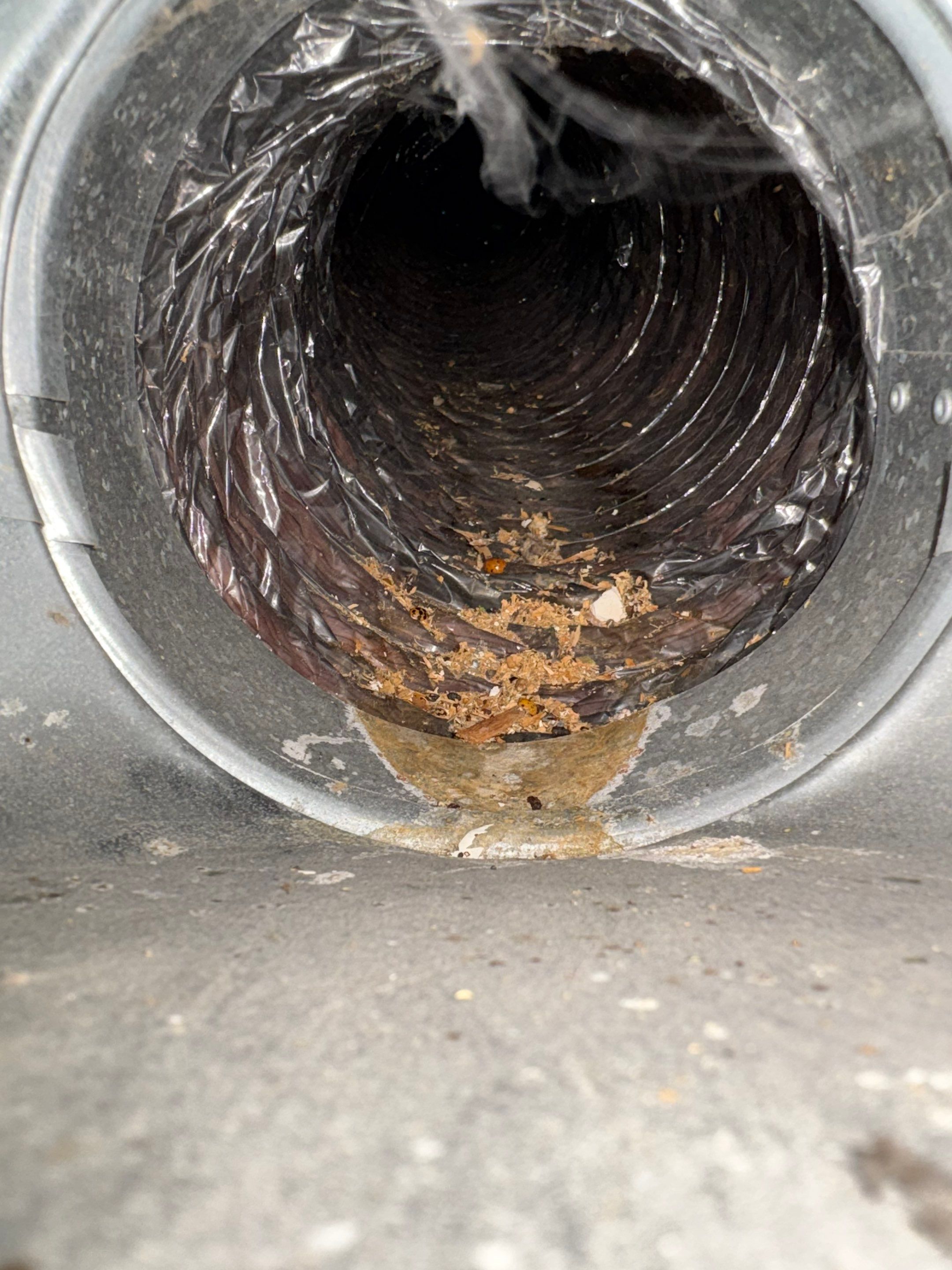 Duct Cleaning and modification in Shenandoah by Elemental Heating and air conditioning LLC