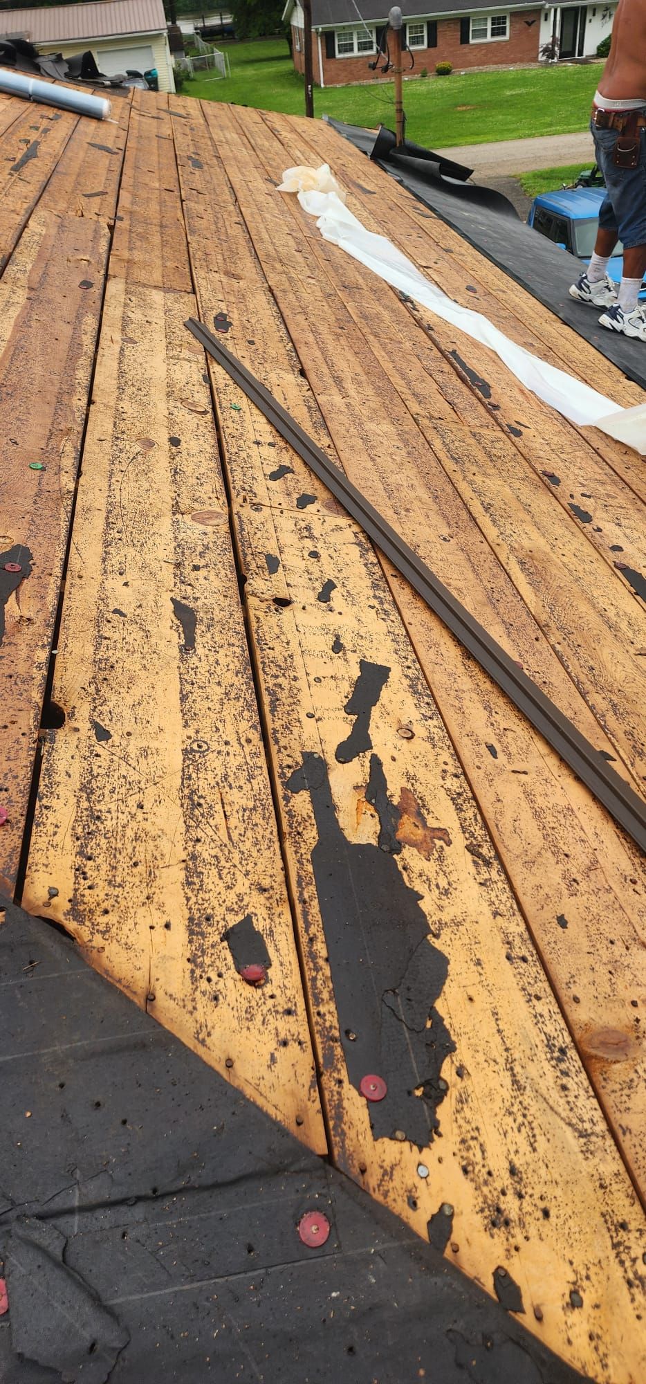 Residential Roofing Installation using GAF Timberline HDZ Mission Brown by Rainstoppers Roofing