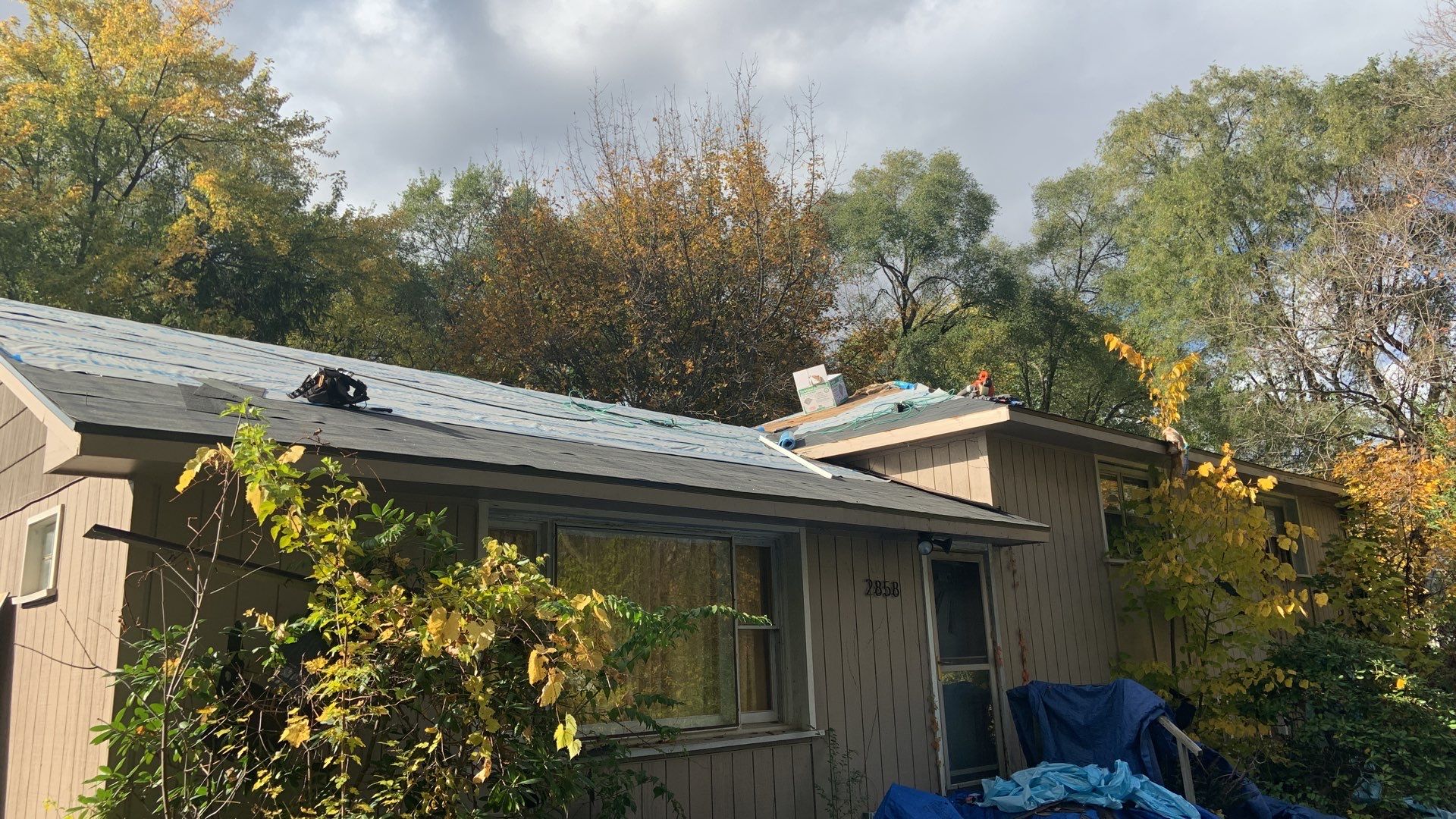 Roof Replacement using CertainTeed Landmark by 180 Contractors