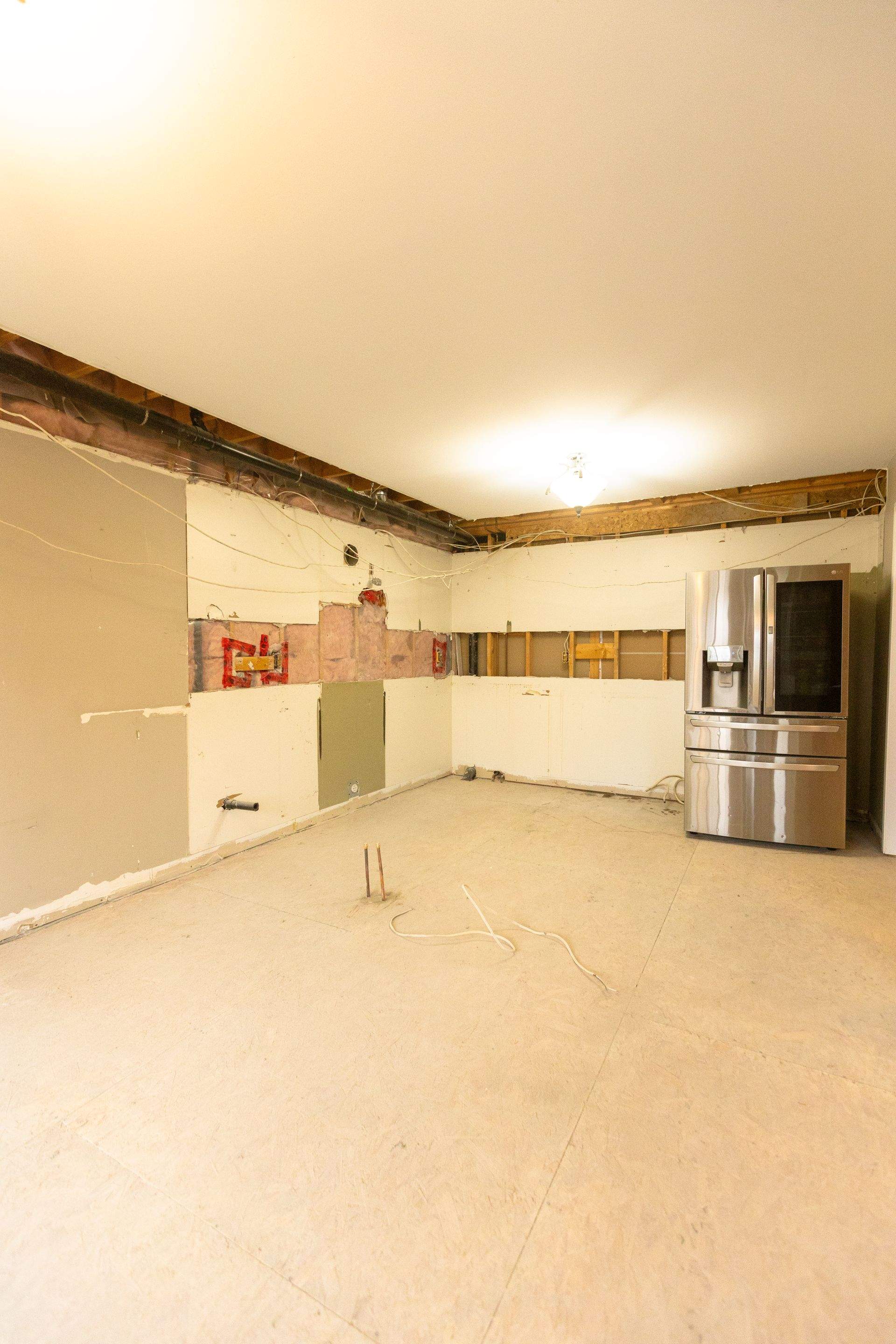 Bowmanville Main Floor Reno by Cornerstone Construction