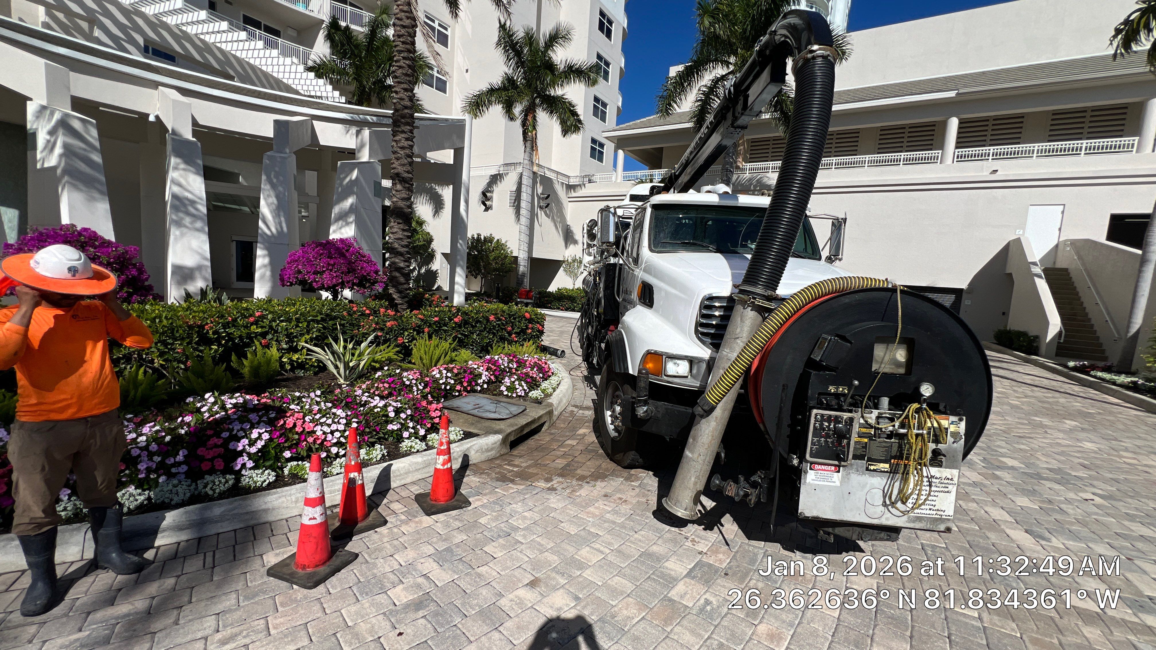 Bonita Bay Condo Stormwater System Maintenance with PRS by APS Power & Water