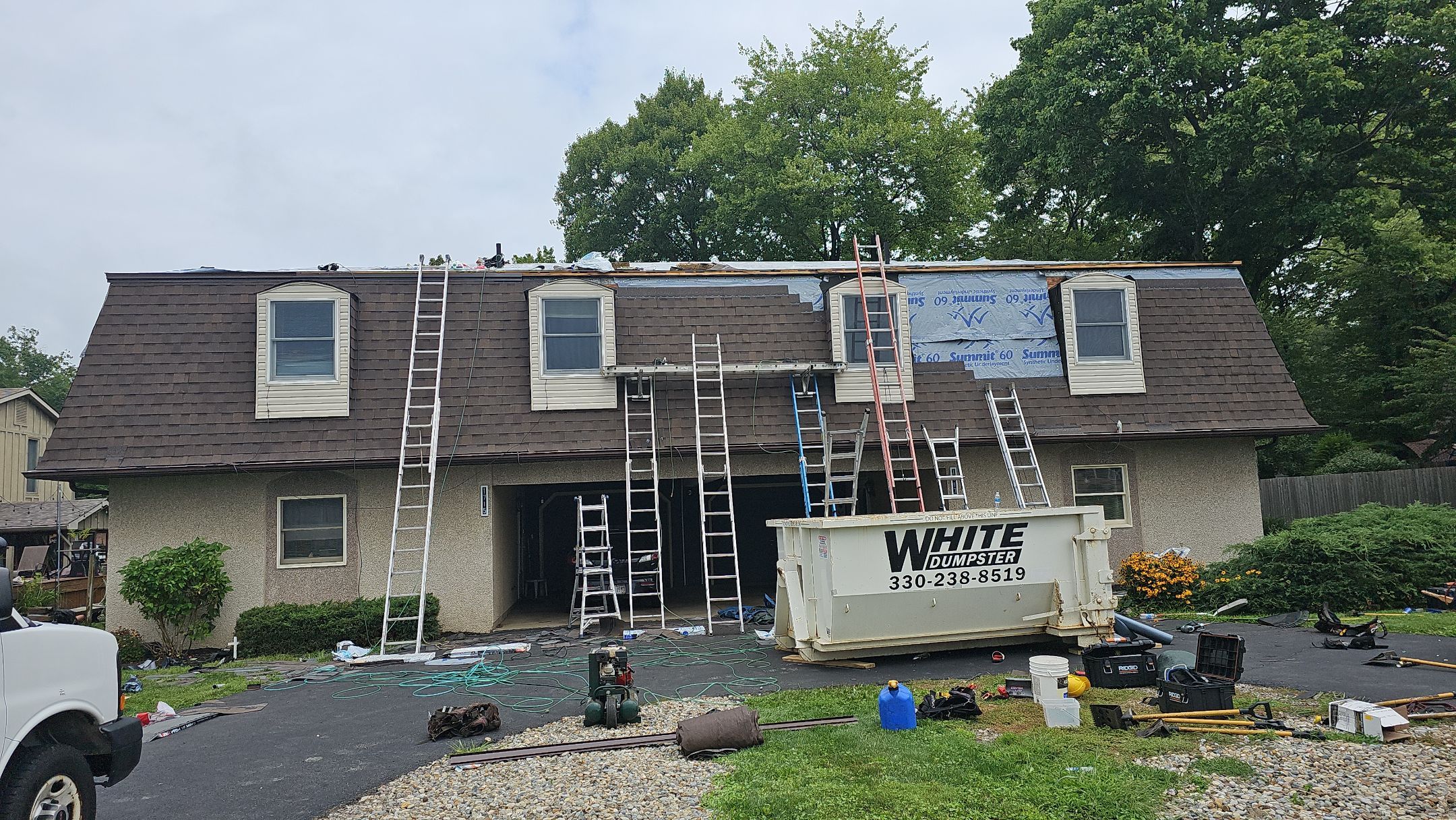ATLAS PINNACLE COLOR: HEATHERBLEND by Eagle Eye Roofing