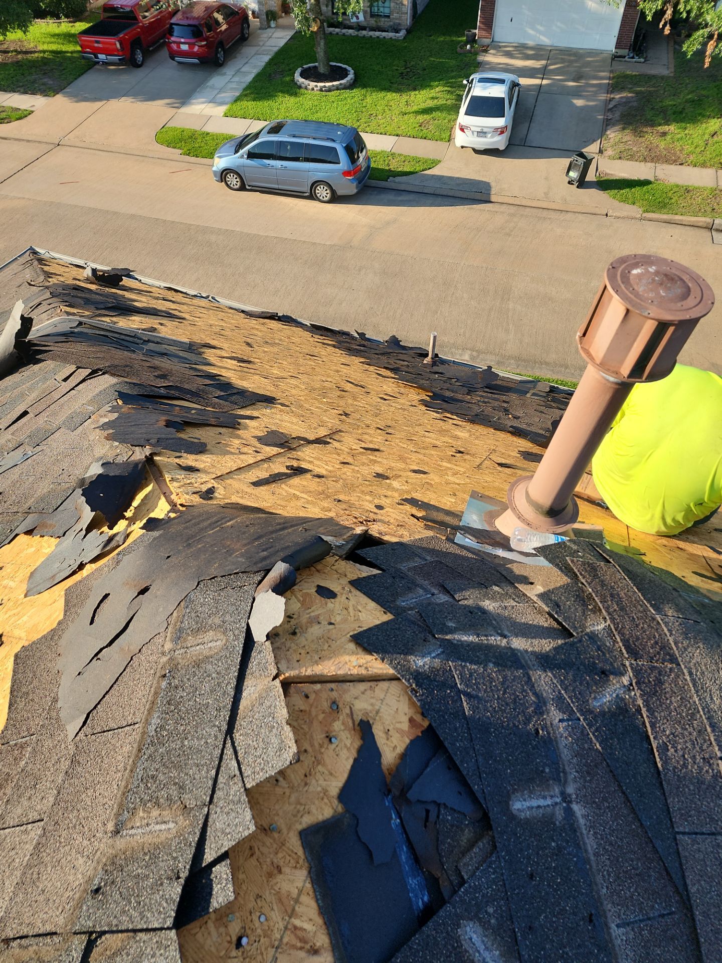 Residential Roofing Installation using Owen's Corning Duration (Lifetime) Shingles by Roof Repair Company