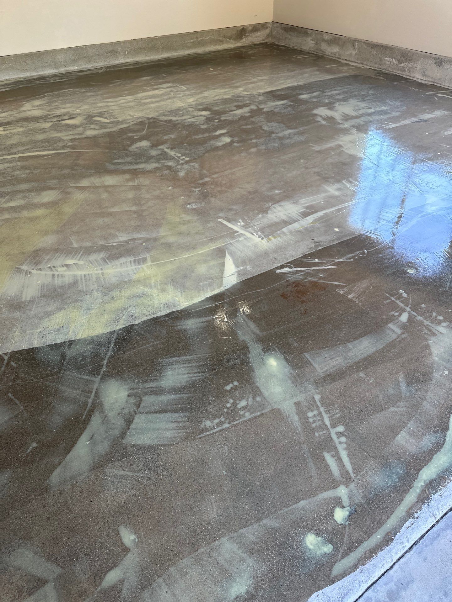 Basalt Polyurea Garage Floor Coating in Paso Robles by MGP Coatings