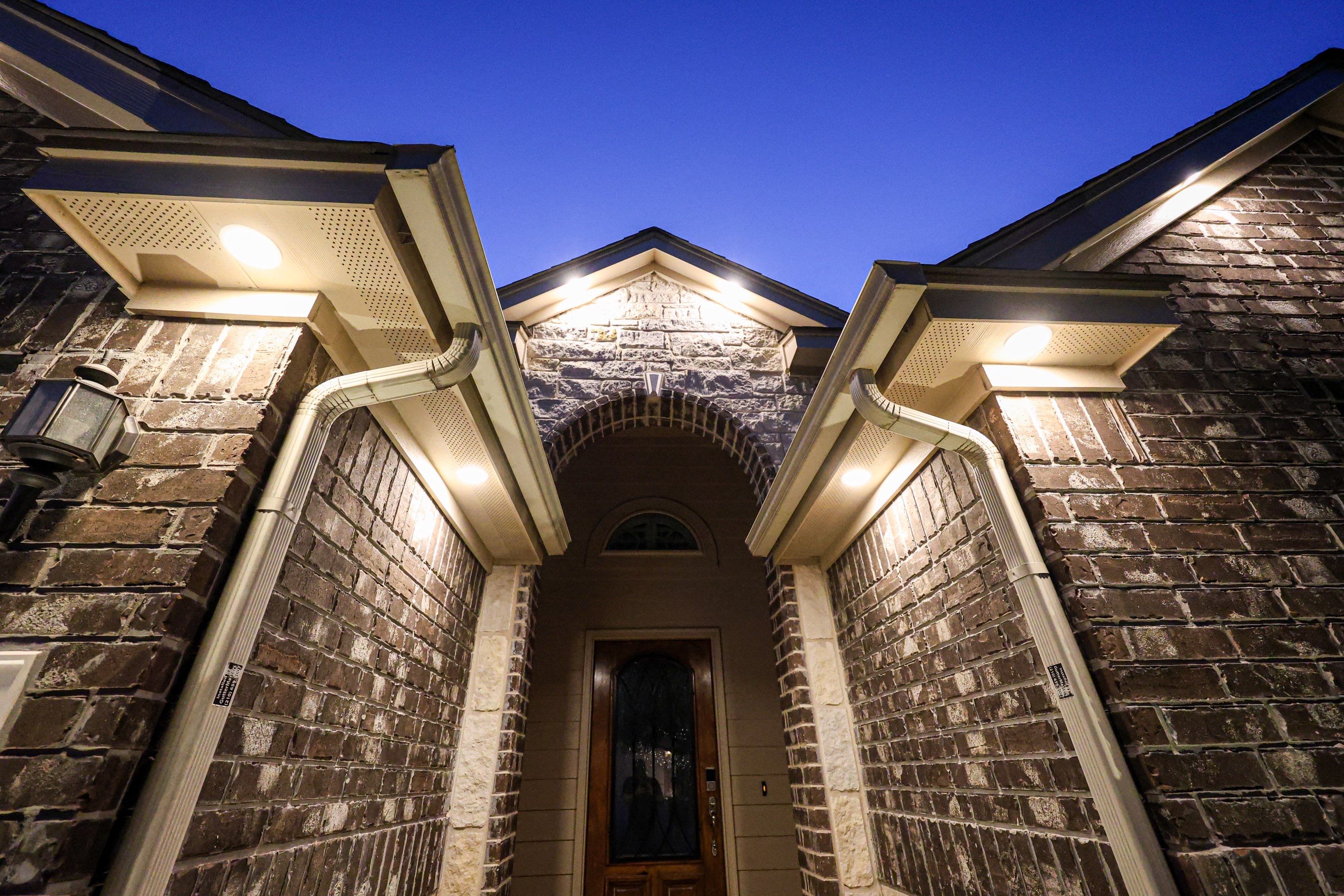 Wortham Oaks, San Antonio by Hole In One Lawns, LLC