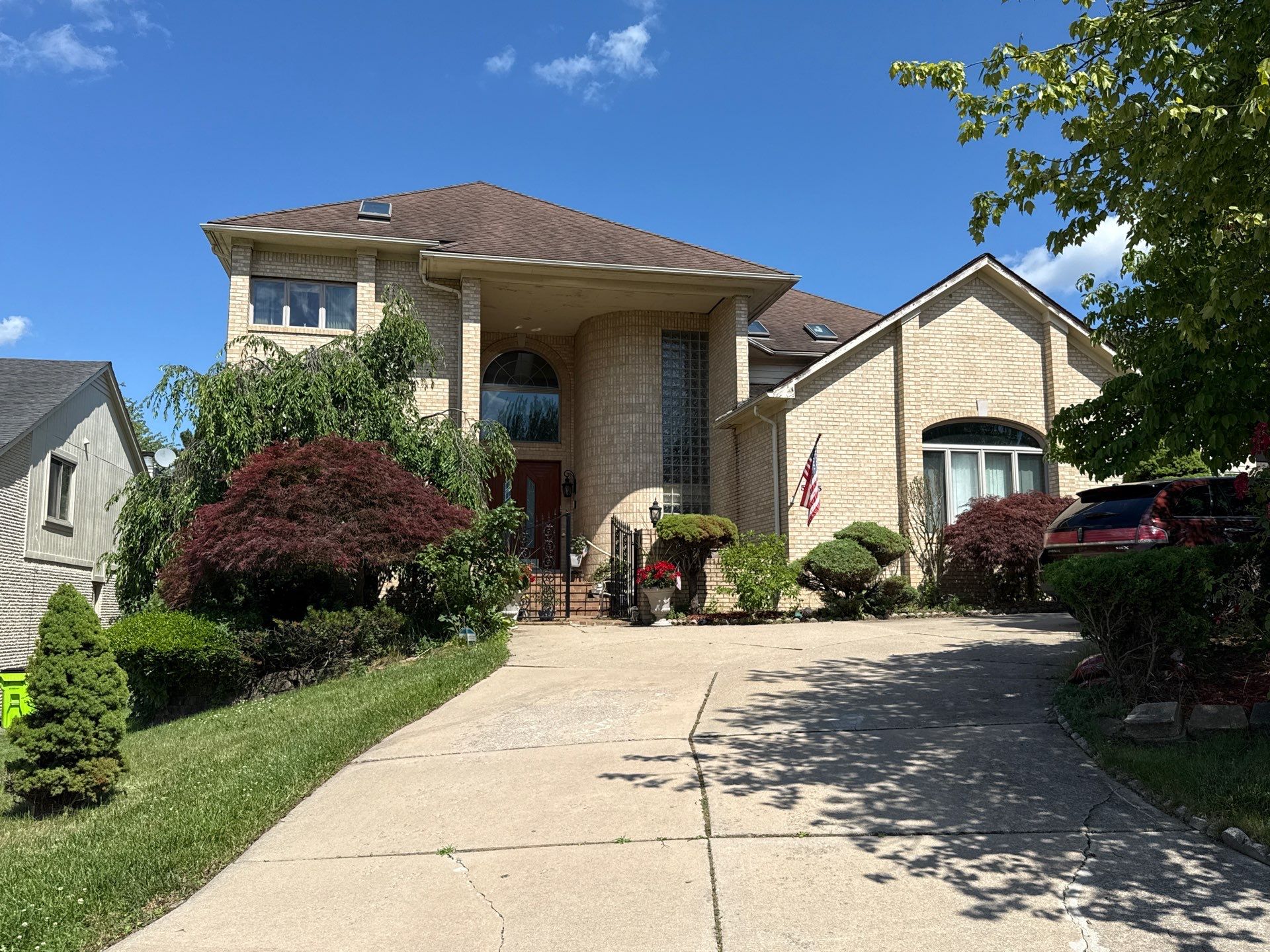 Roof Inspection in West Bloomfield by EverNew Roofing