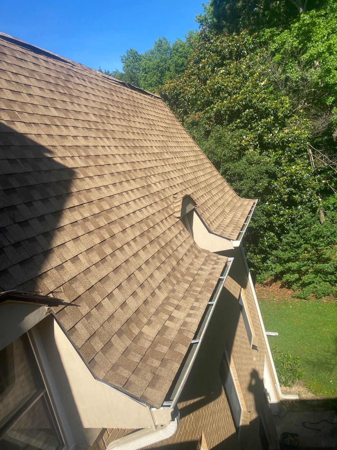 Commercial Flat Top Roof by Roof Bullies