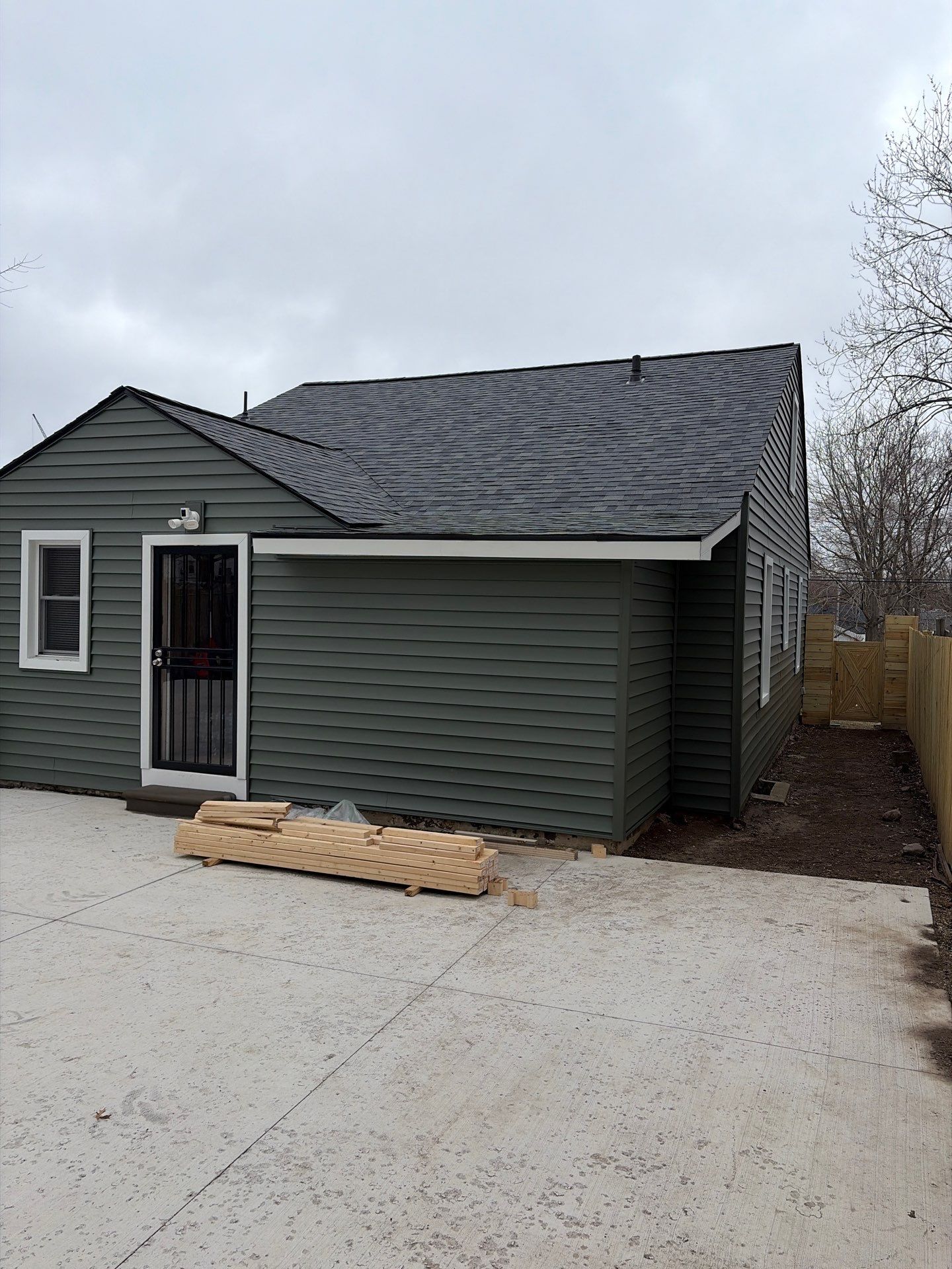Roof Replacement using Owens Corning Duration by 180 Contractors