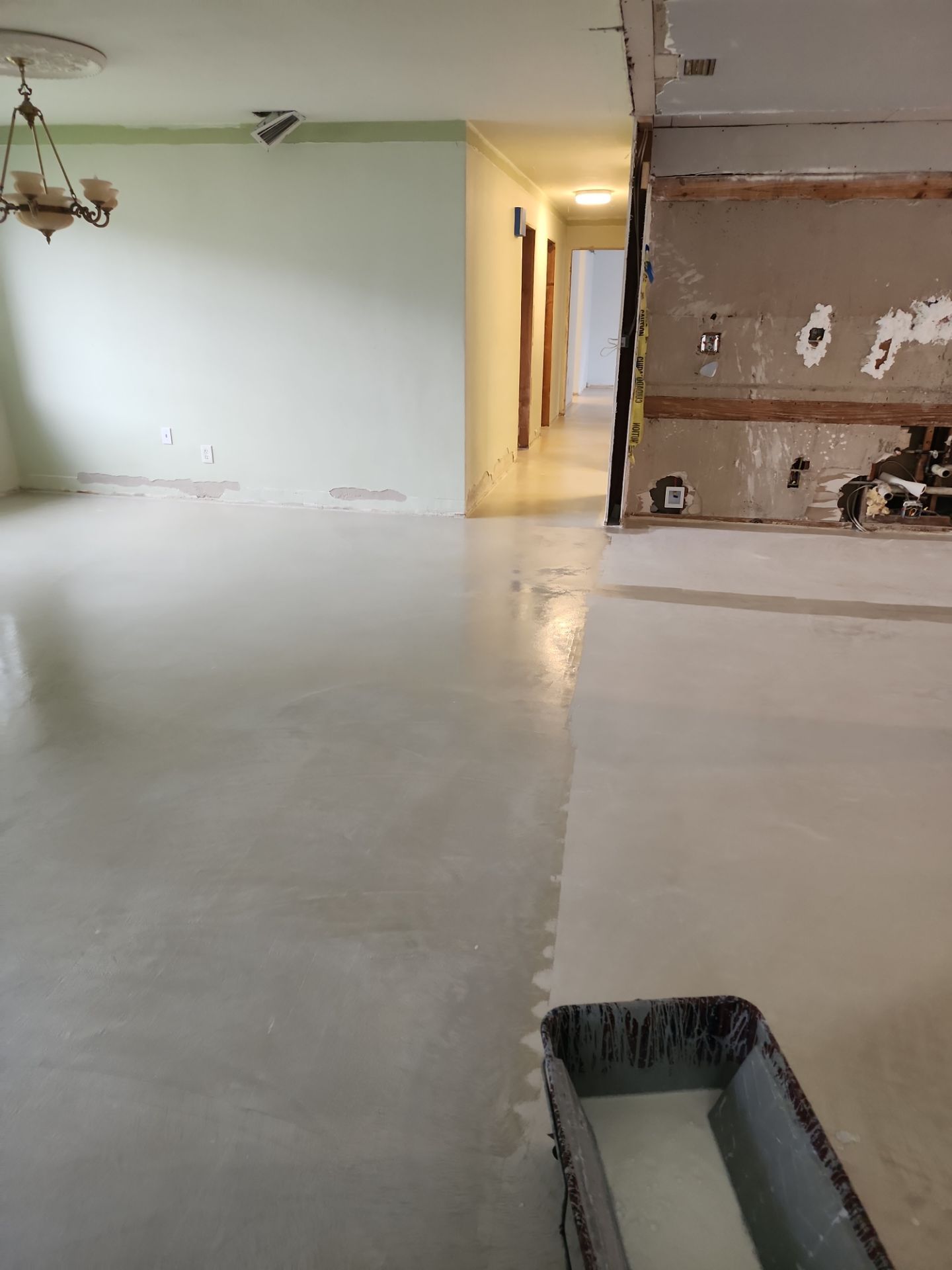 Microtopping (Limestone) on Private Residence by Seamless Surfaces