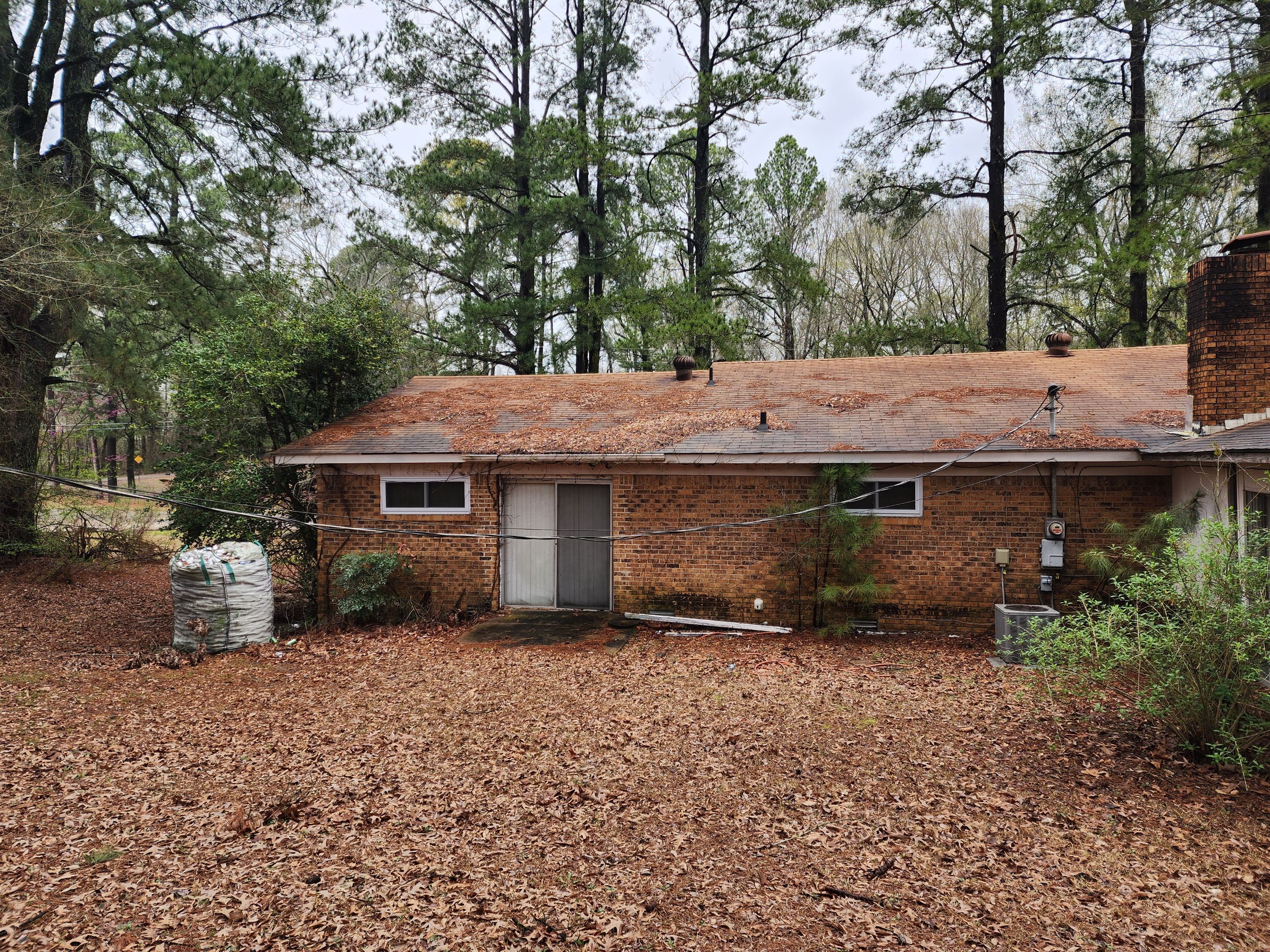 Residential Roofing Installation using CertainTeed XT25 by Hostetler Roofing