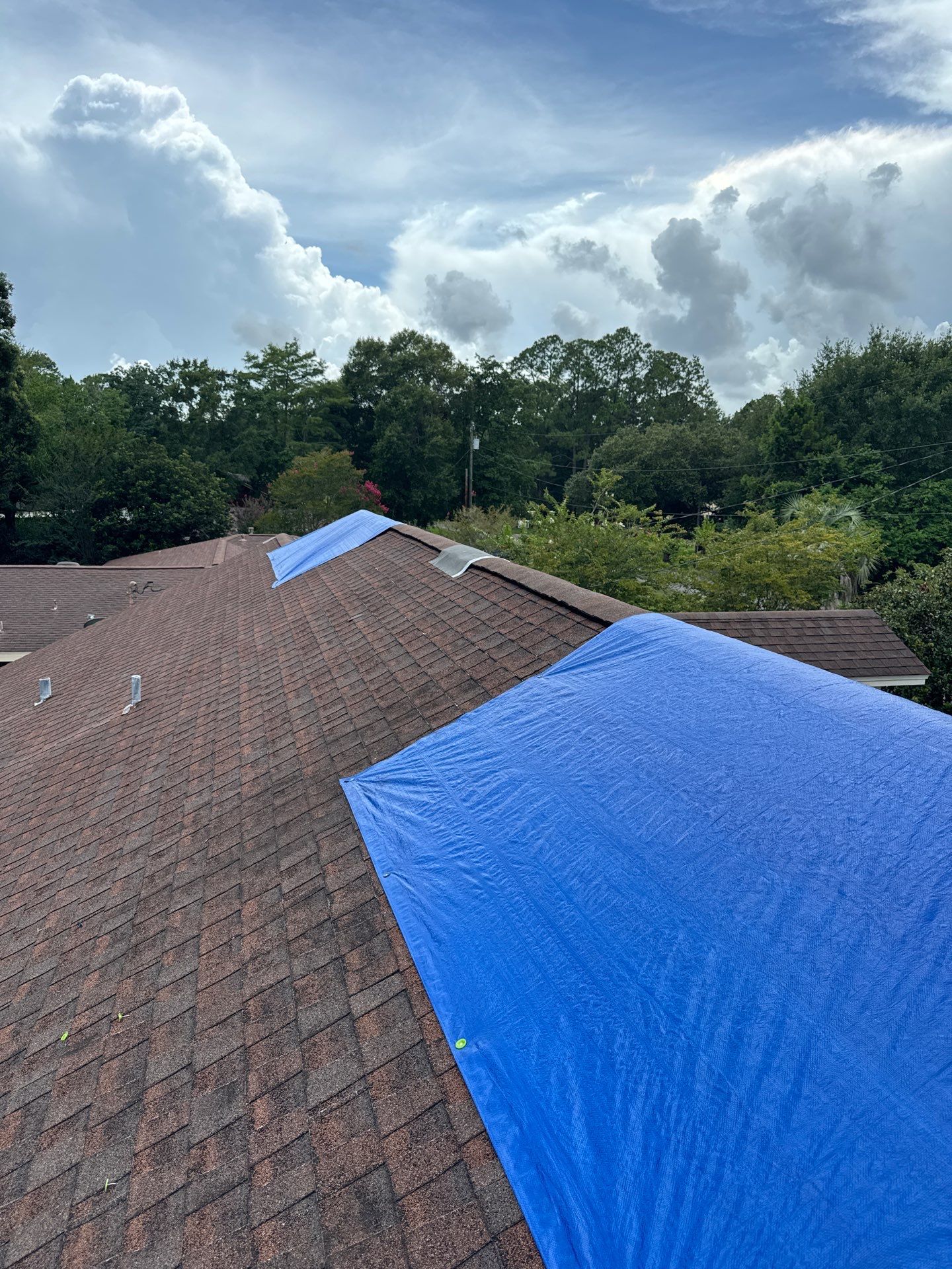 Emergency Tarp-Up & Chimney Leak Protection in Gulfport, MS 🏠 by Frontline Roofing