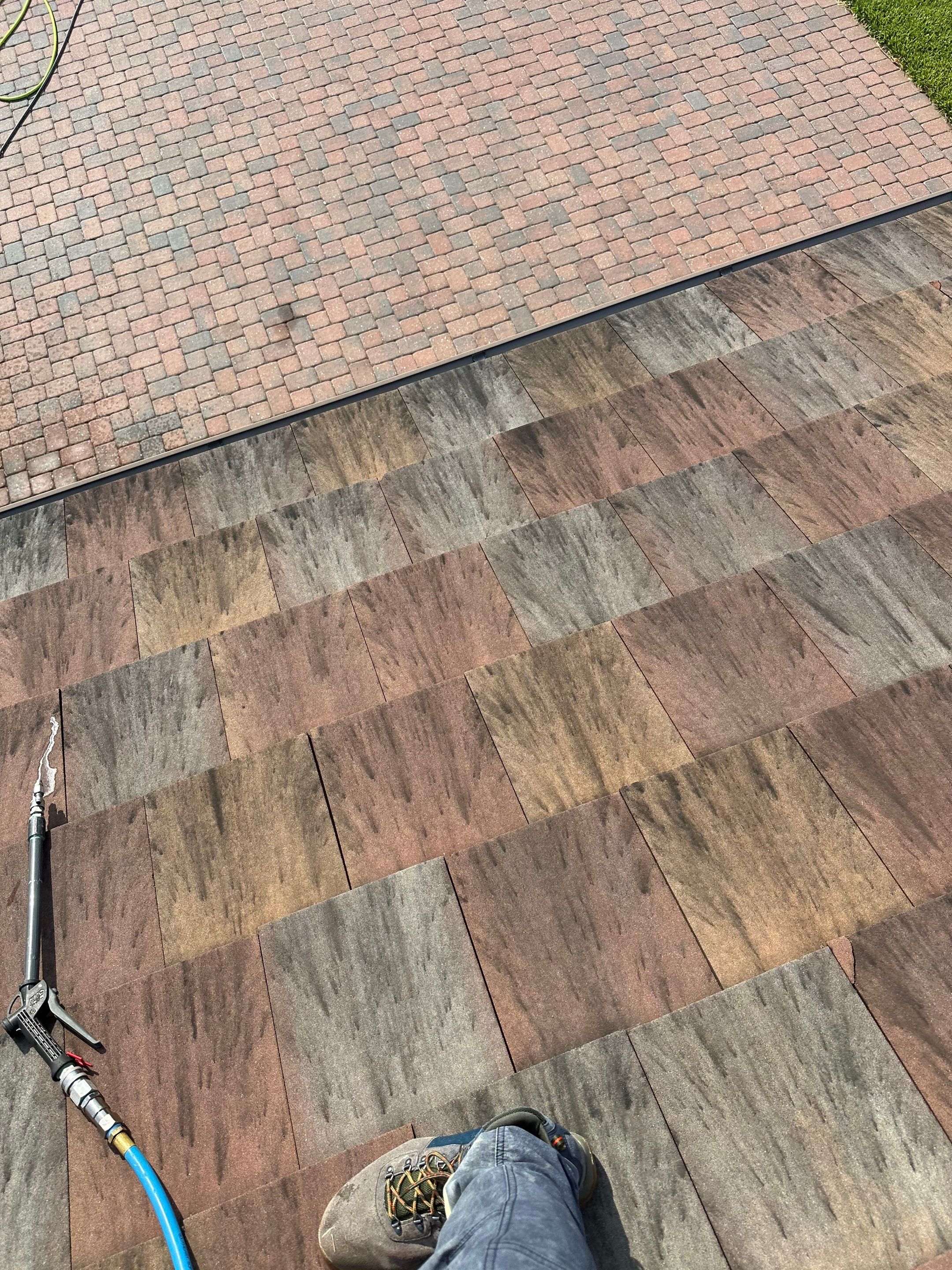 🏡 Tile Roof Cleaning – Gamble Creek Estates, Parrish, FL by Sunshine AquaWash