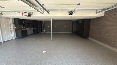 Wow Look Floor to Ceiling Slatwall