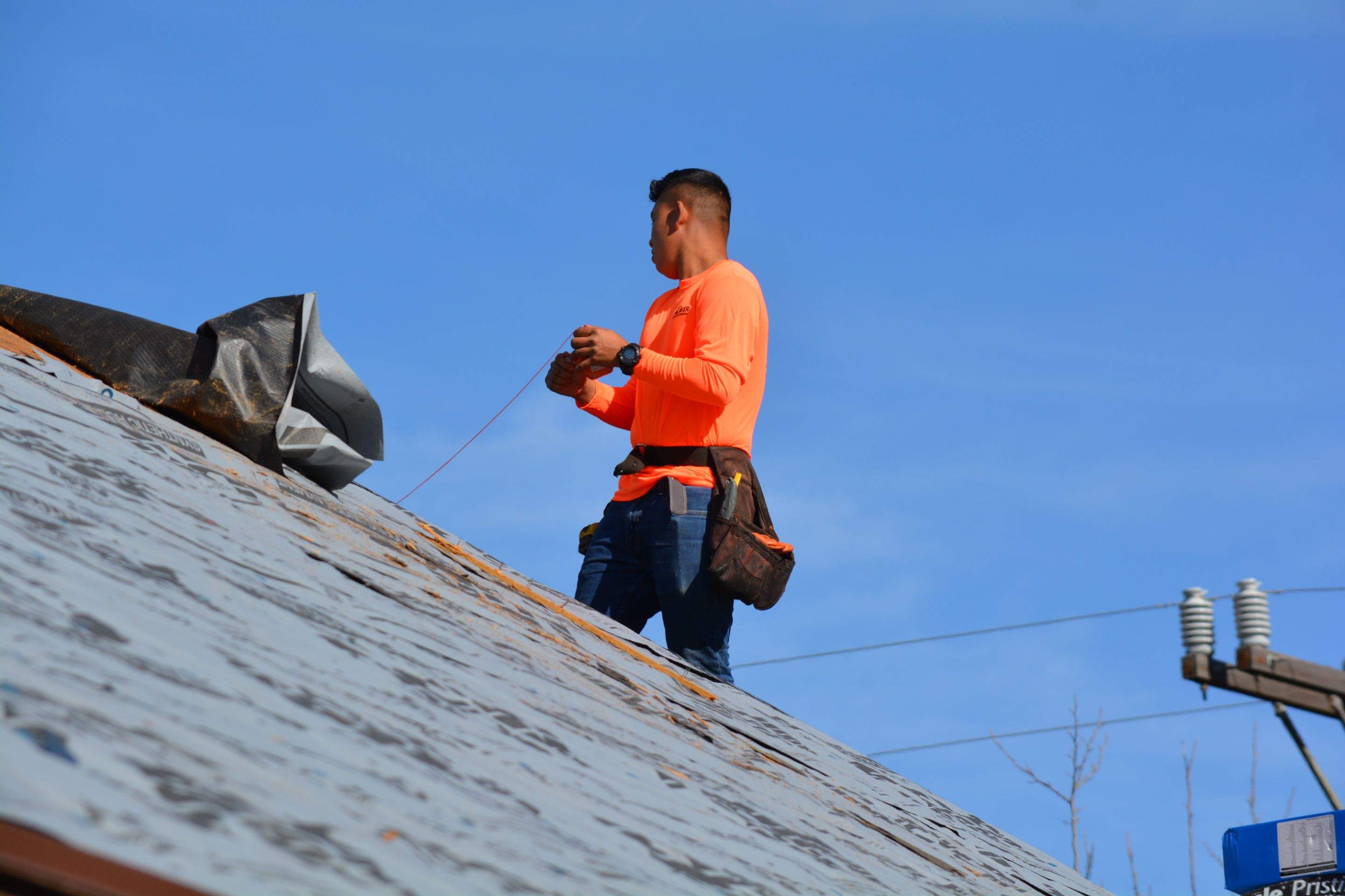 Residential Roof Replacement using Pinnacle Pristine 30 Year Laminate Shingles by Premier Roofing and Contracting