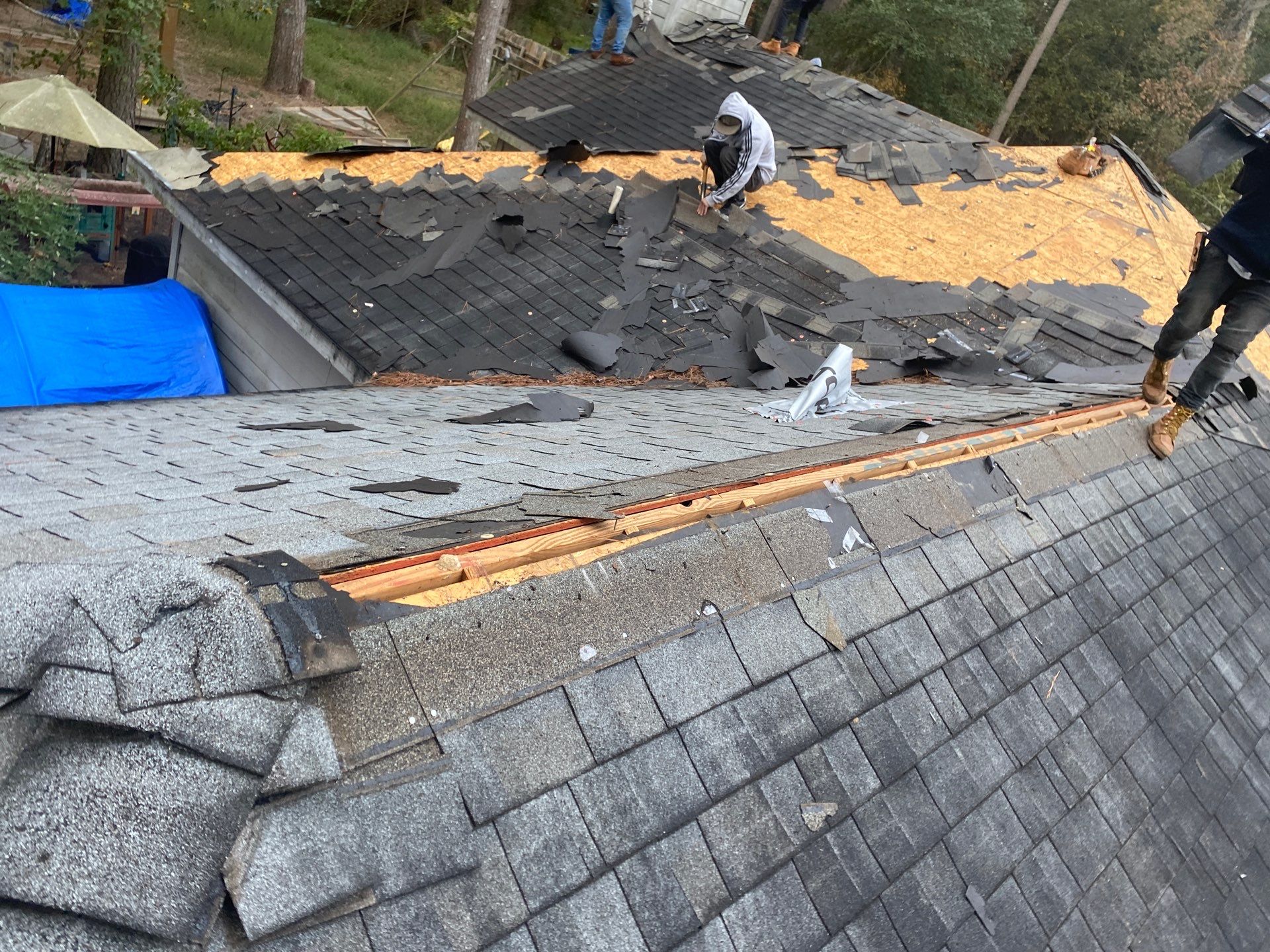 Residential Roofing Installation using Owen's Corning Duration (Lifetime) Shingles by Roof Repair Company