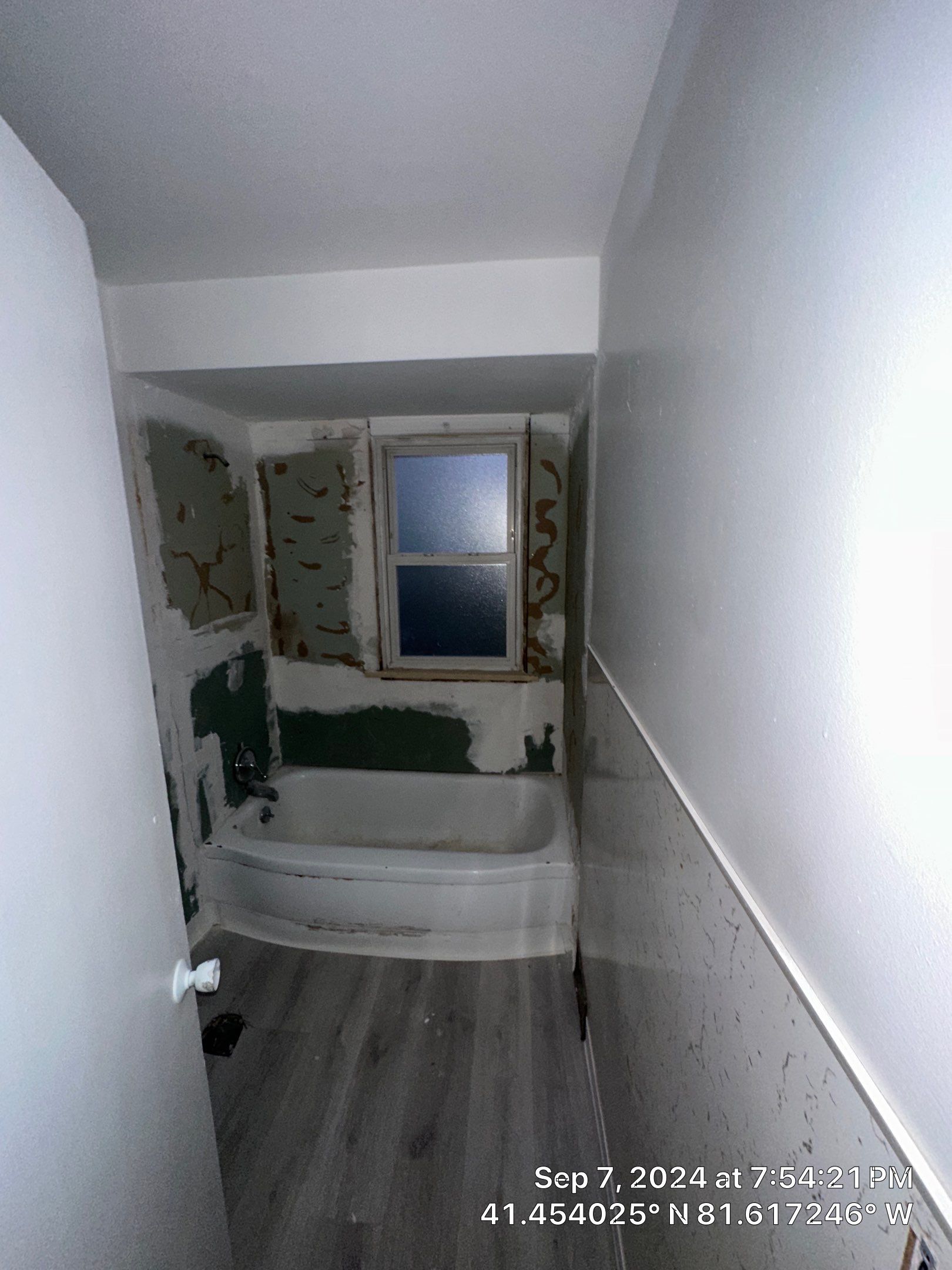 Multifamily Full Remodel by Reinovation