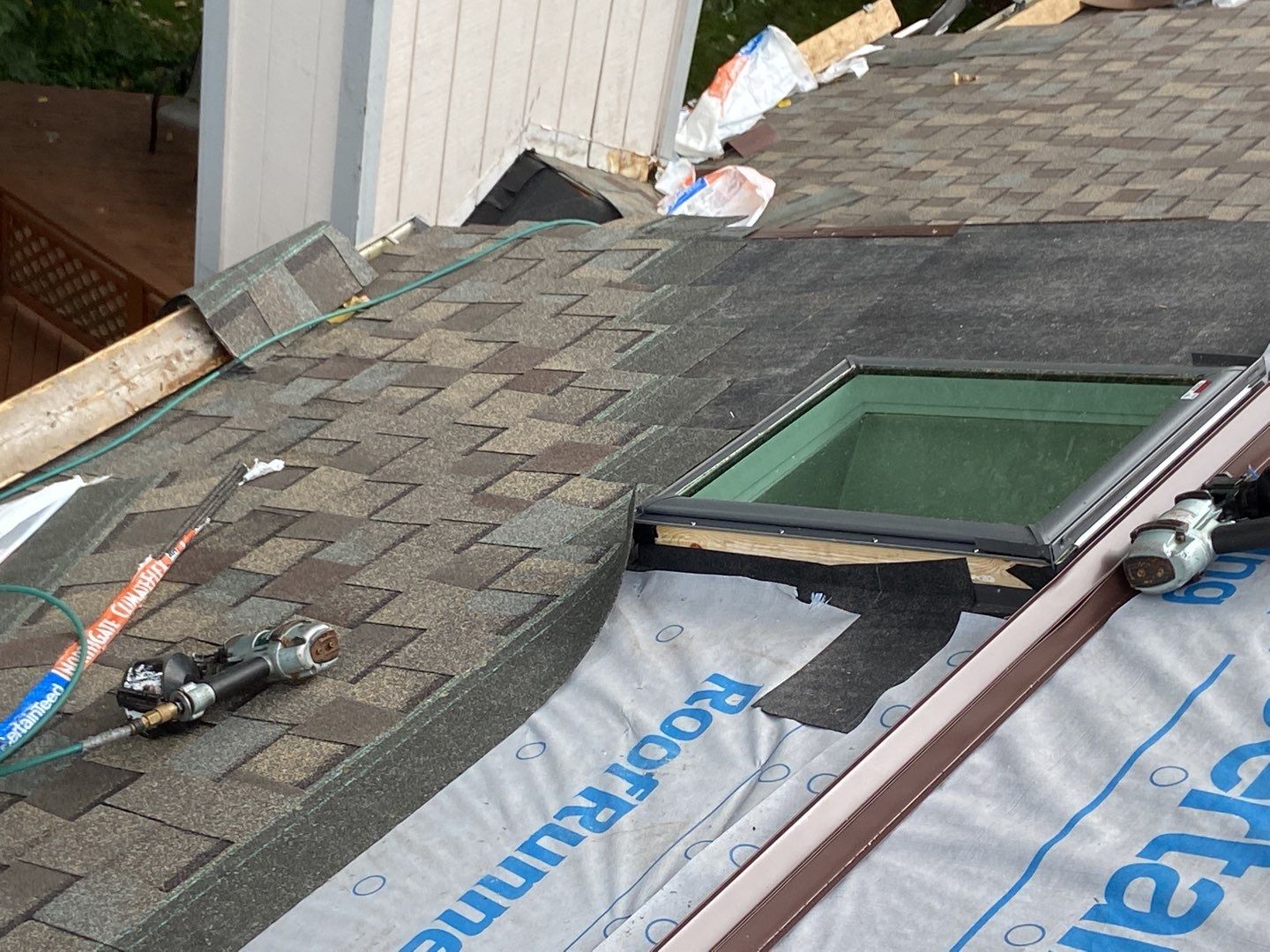 Roof Replacement using CertainTeed Landmark by 180 Contractors