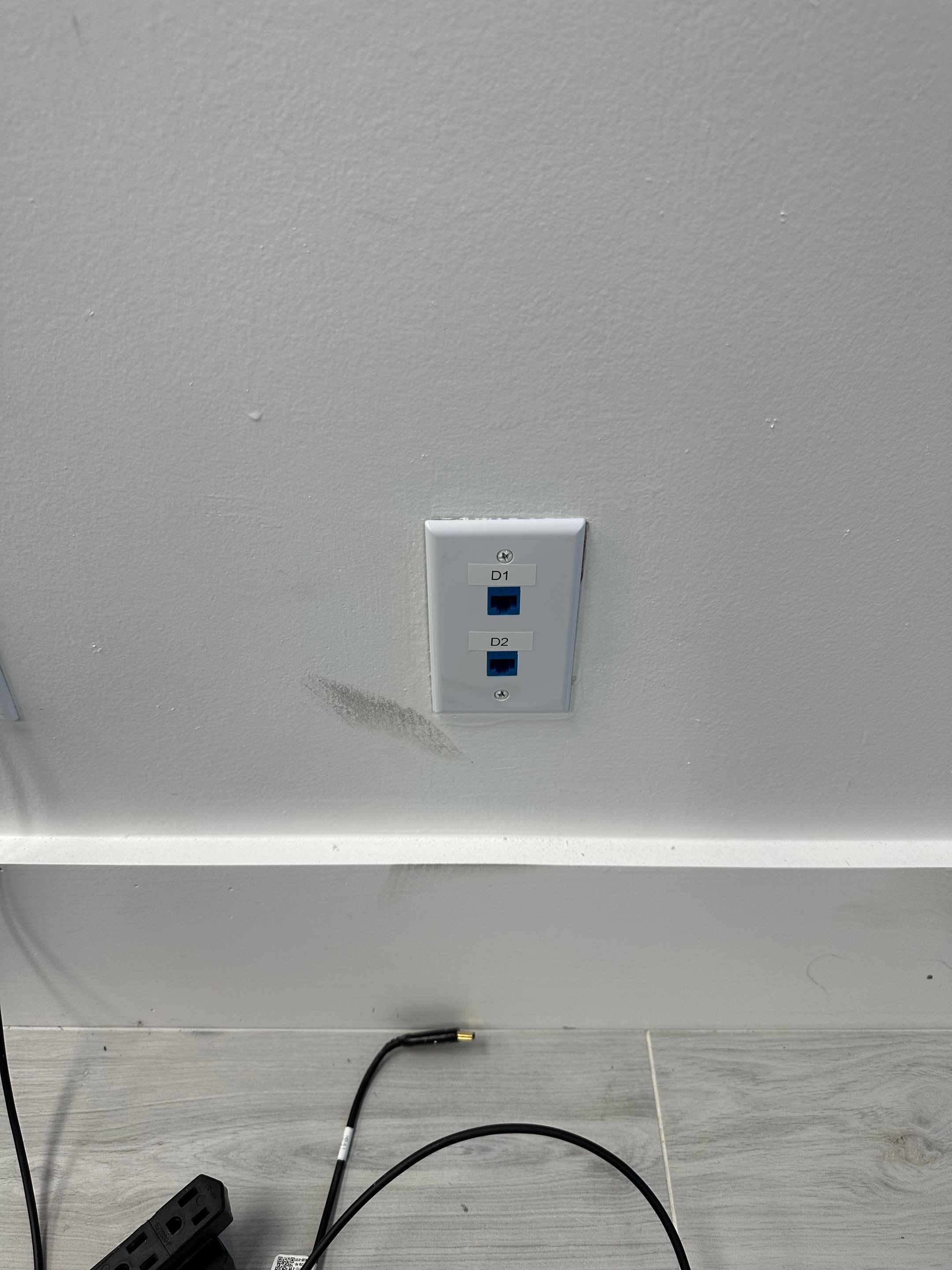 West Palm Beach Airport – Fiber Optic & Point-to-Point Wireless Bridge Network Installation by TeleCommPro