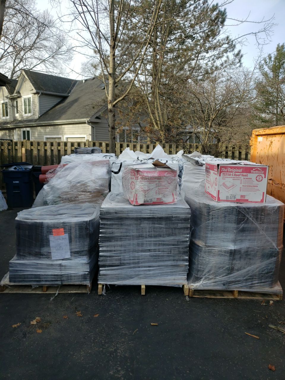 DaVinci Slate Installation with Copper Valleys by Custom Installations, Inc.