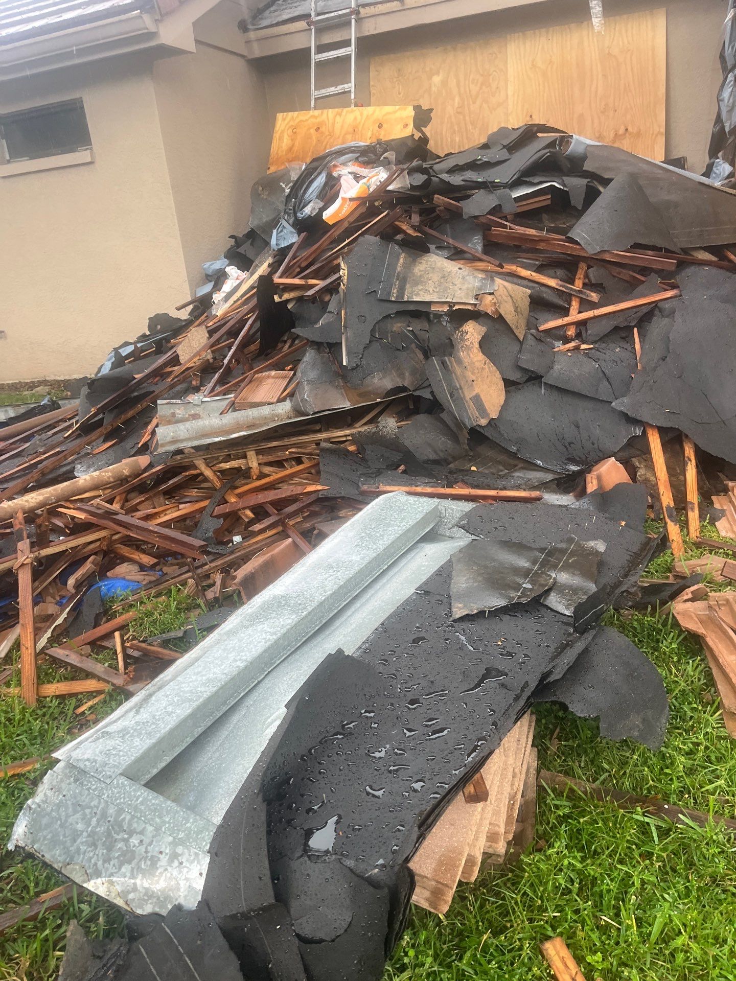Project in Tampa 33647 by Mitchell Roofing Company LLC