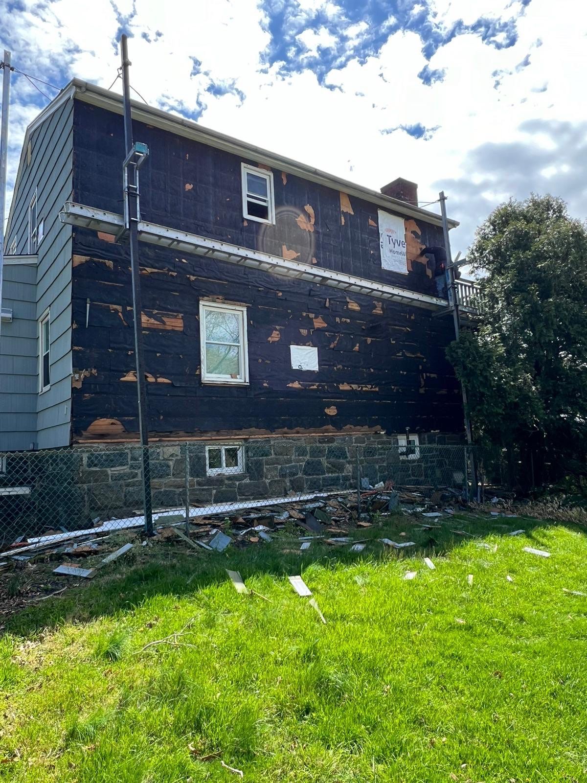 Siding Installation using Certainteed Cedar Impressions Straight Edge Perfection Shingles - D7 - Sterling Gray by A Plus Exterior