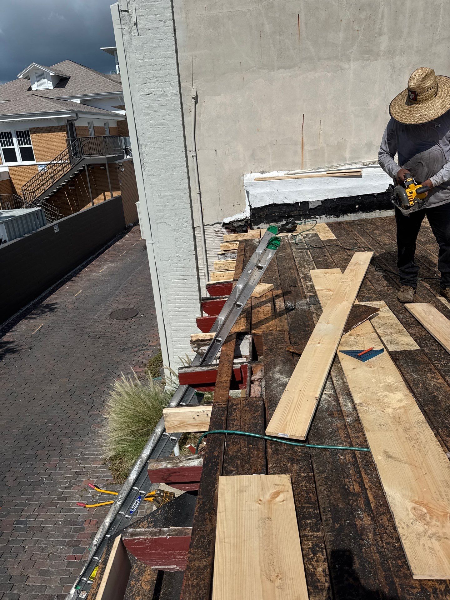 Project in St. Petersburg 33701 by Mitchell Roofing Company LLC 