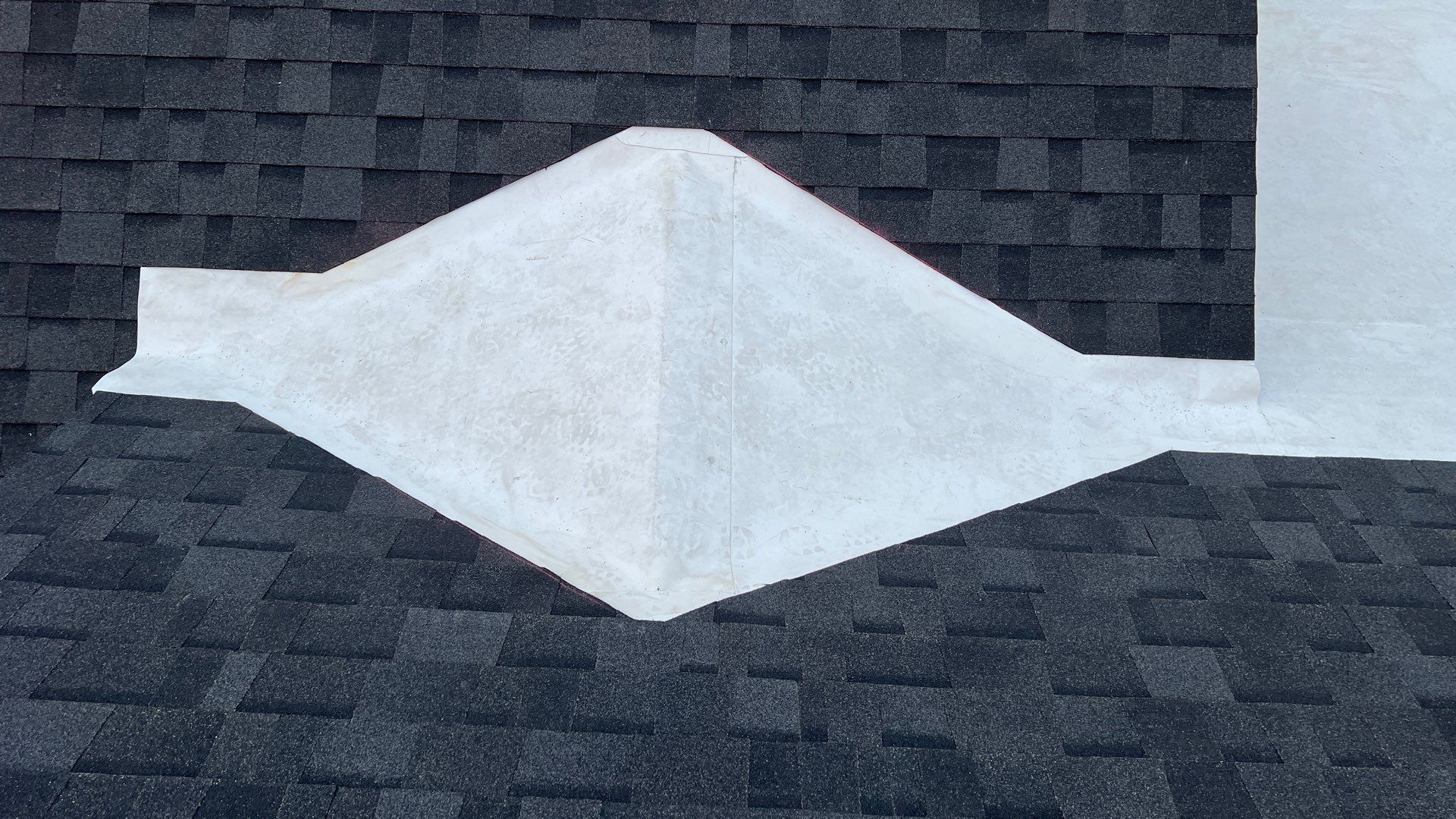 Niles Avenue Northeast, Salem OR  by OR Advanced Roofing, LLC