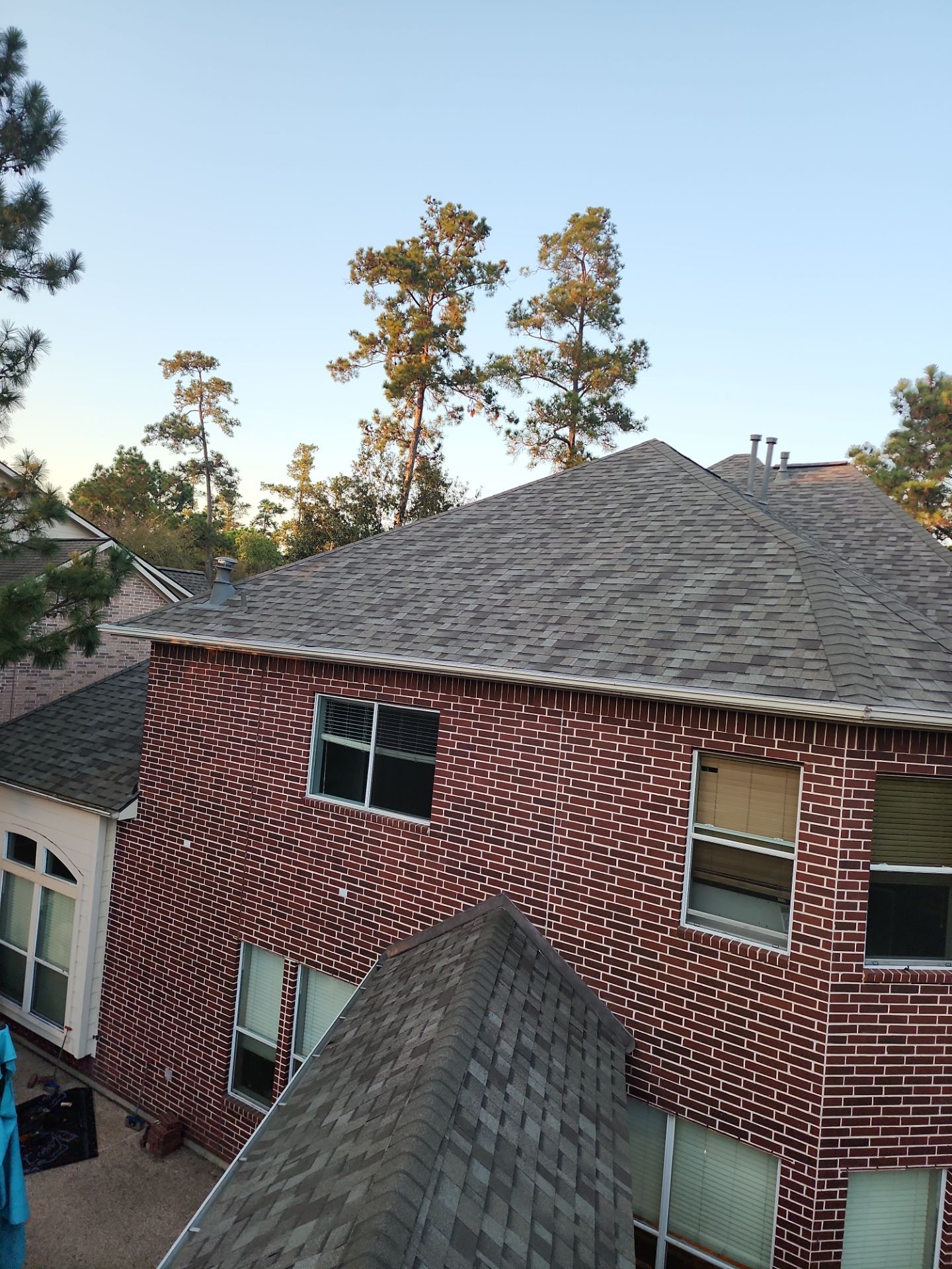 Residential Roofing Installation using Owen's Corning Duration (Lifetime) Shingles by Roof Repair Company