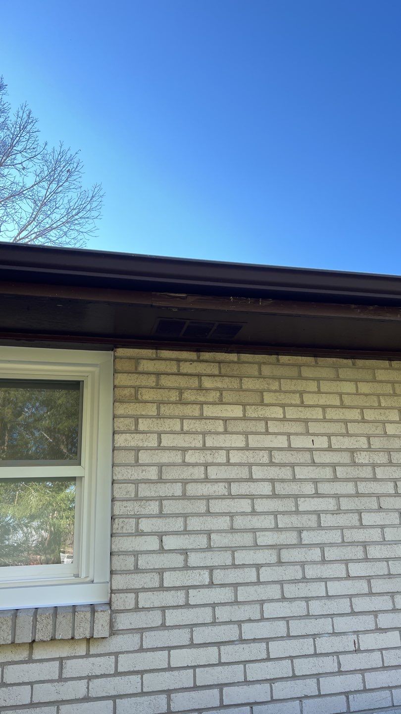 Residential Roofing Installation using Owens Corning Oakridge Roofing System by Undersun Roofing 
