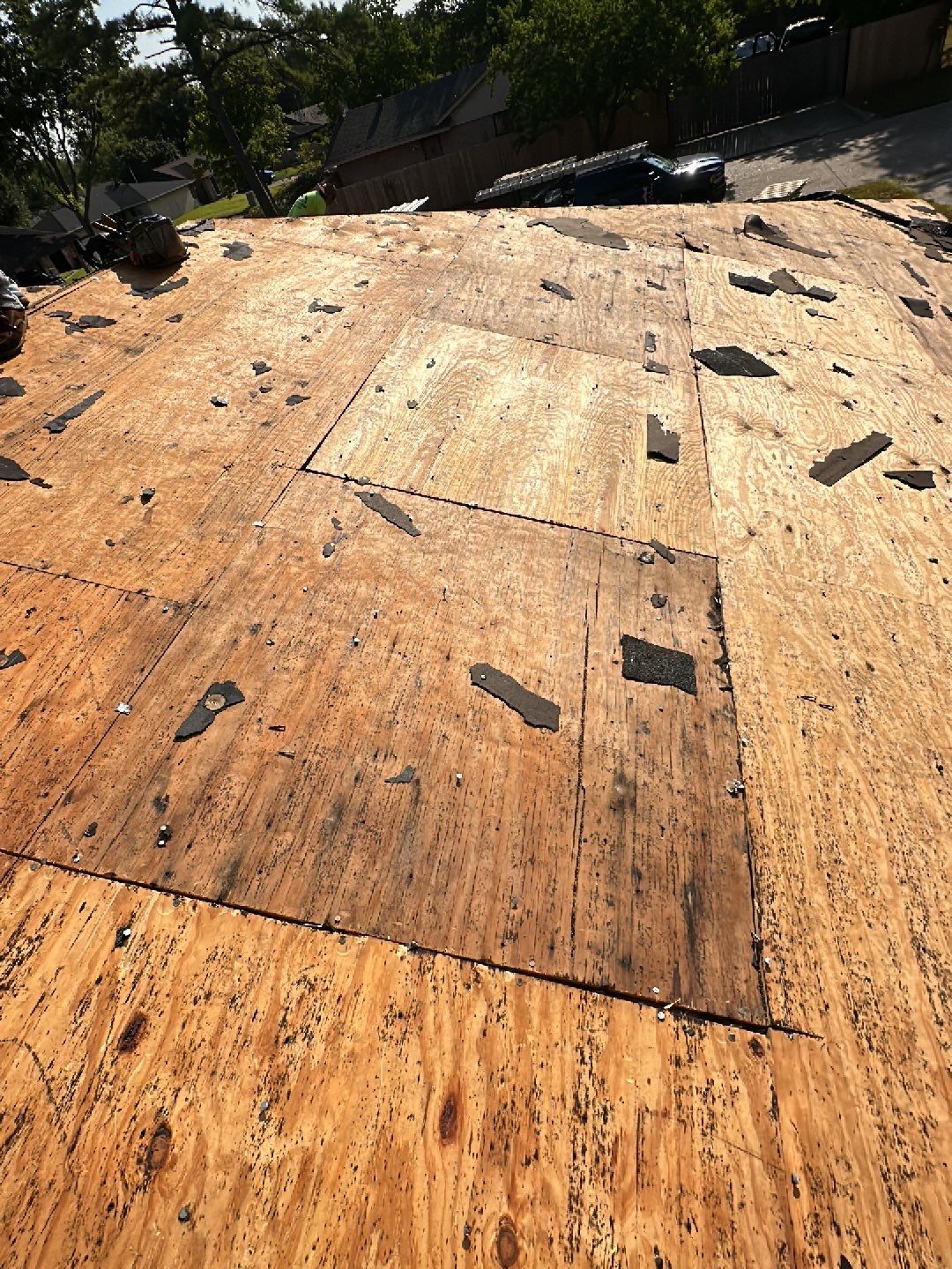 Residential Roofing Installation using Owen's Corning Duration (Lifetime) Shingles by Roof Repair Company