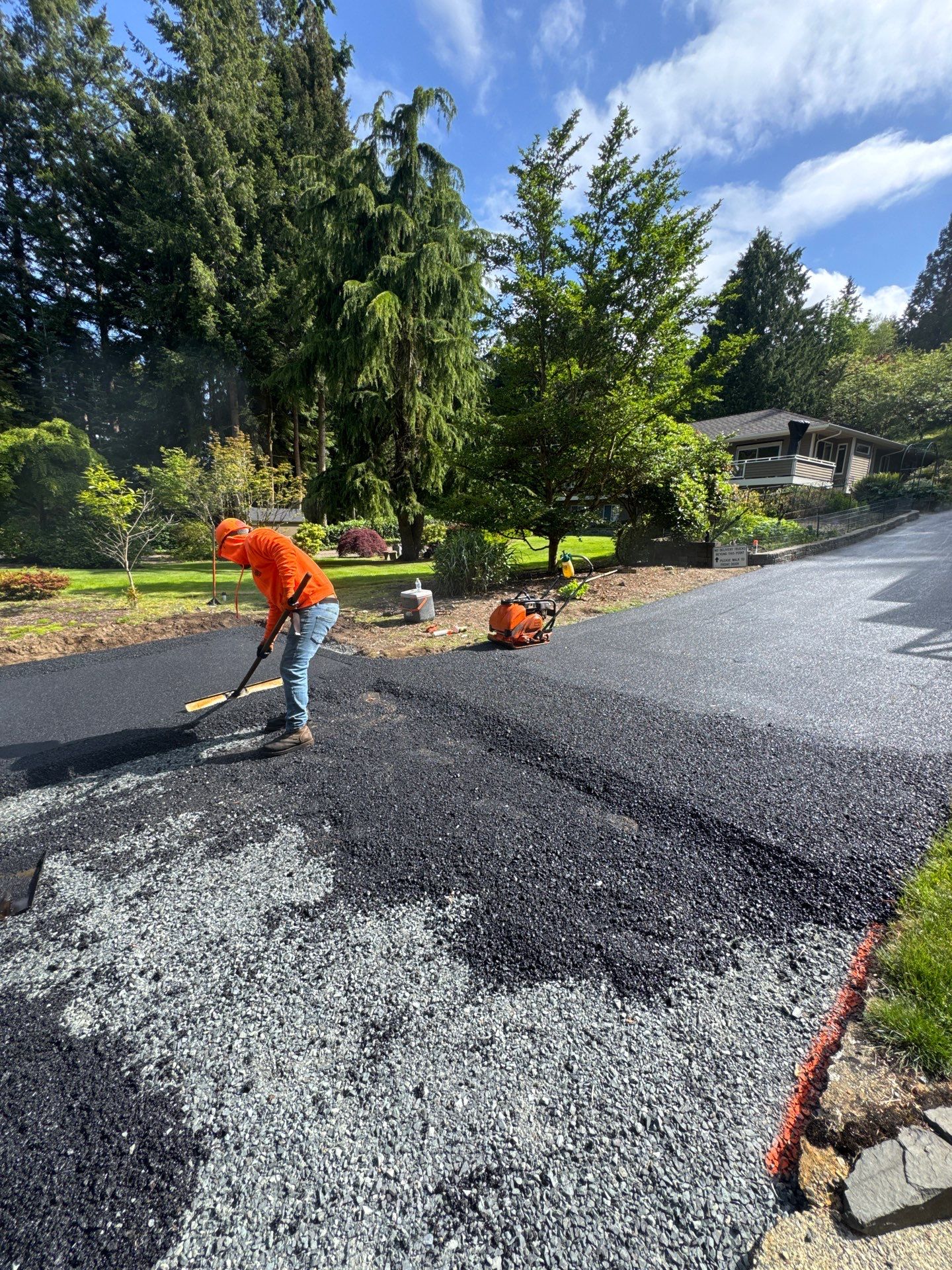 Asphalt Driveway Repair | Edmonds by Jireh Asphalt & Concrete Inc 