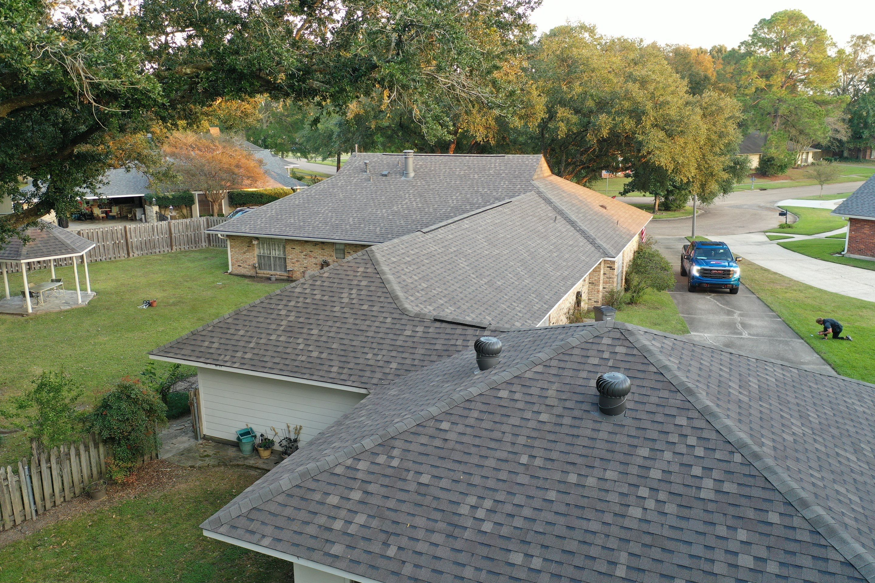 Weathered Wood - Atlas by Top Team Roofing & Construction