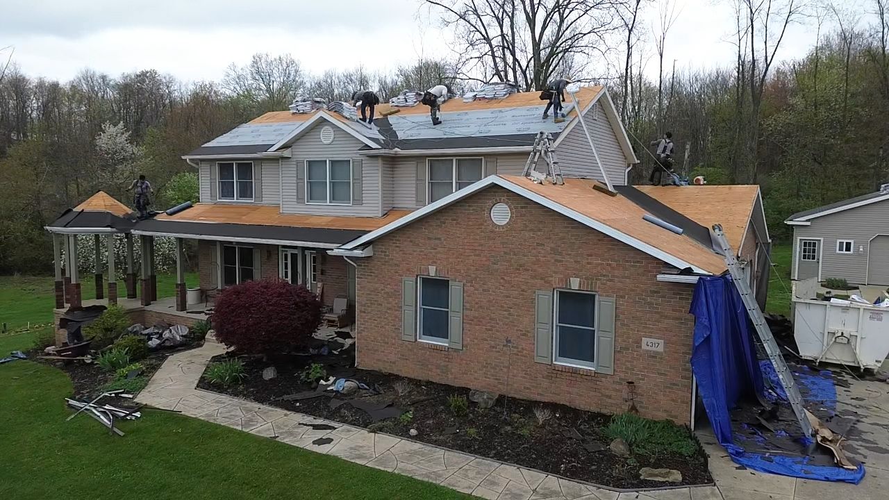 Atlas Pinnacle, Color, Coastal Granite, Drip Edge, Birch White by Eagle Eye Roofing