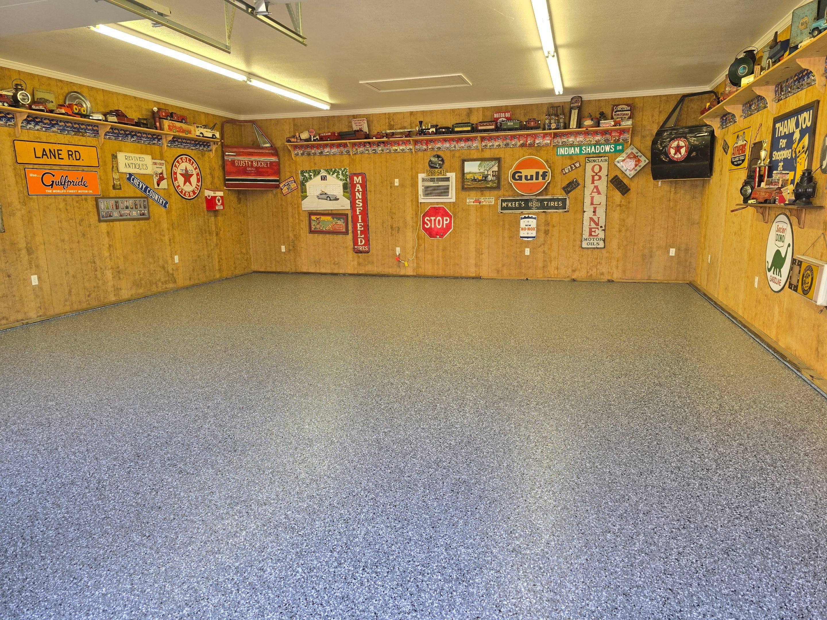 Garage using Wombat by Elite Floor Solutions