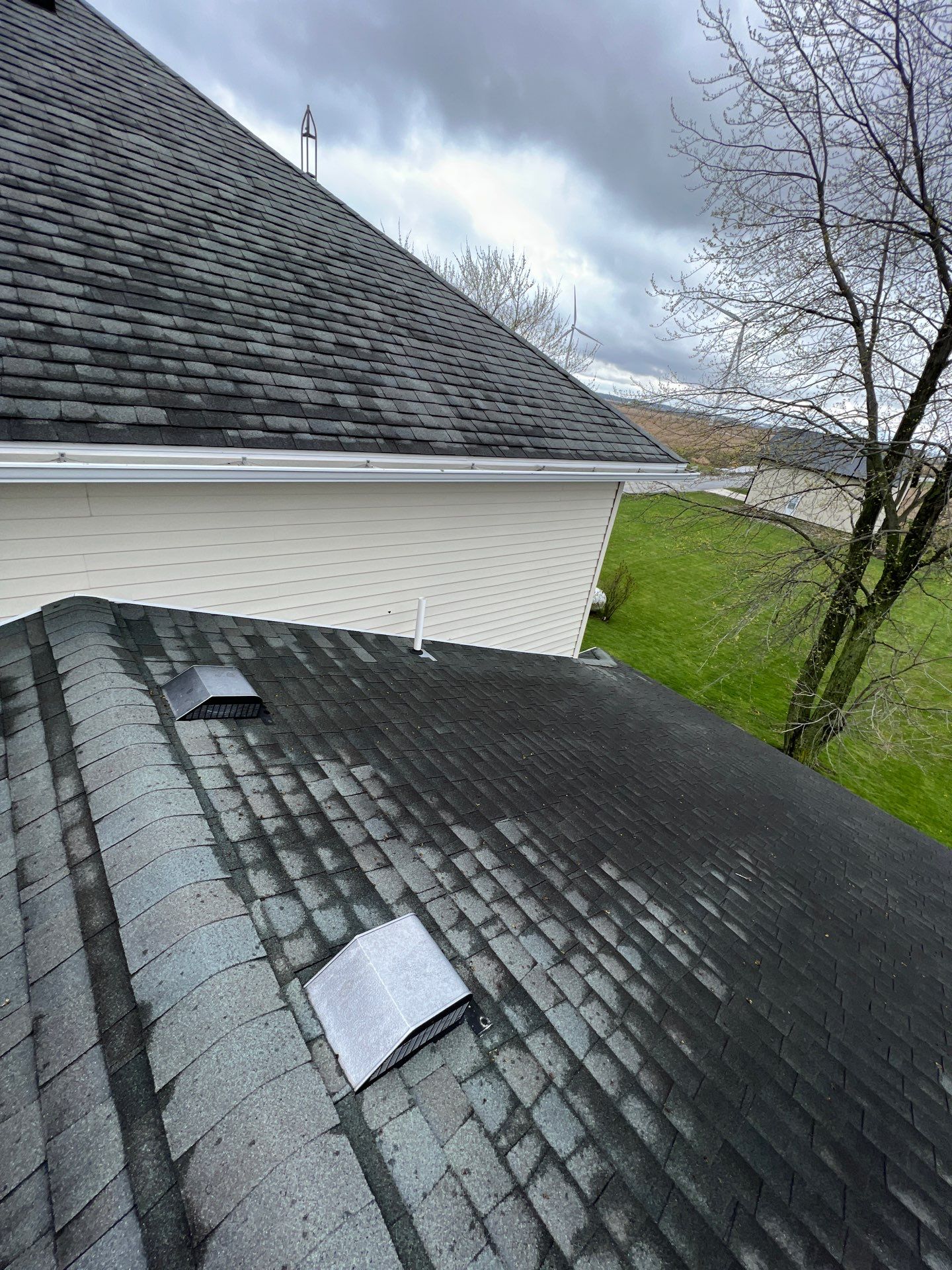 Wind-Resistant Metal Shingle Shake Roof Installation – Lima, Ohio by 4Ever Metal Roofing