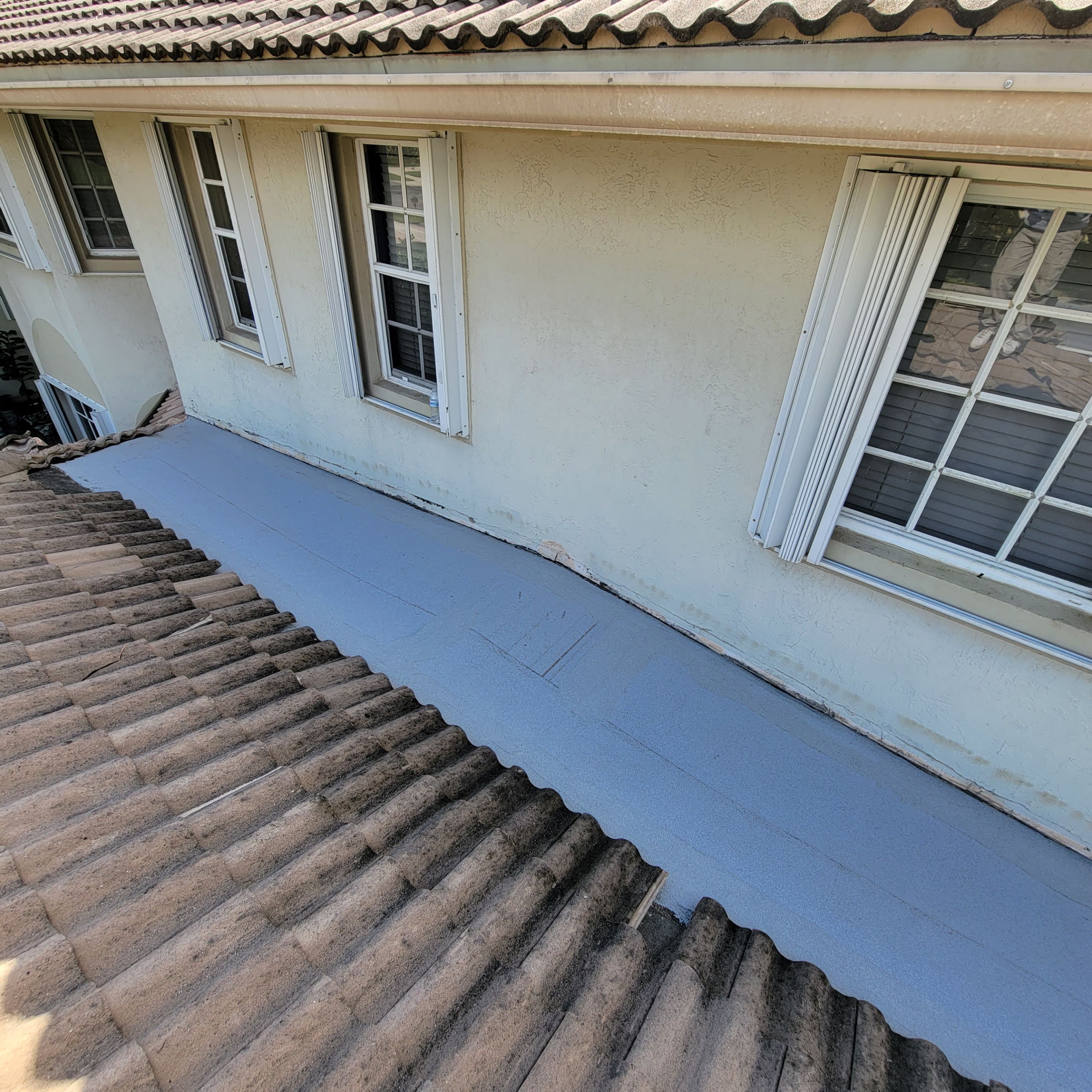 SW 26th St., Davie, FL by G&J Roofing 