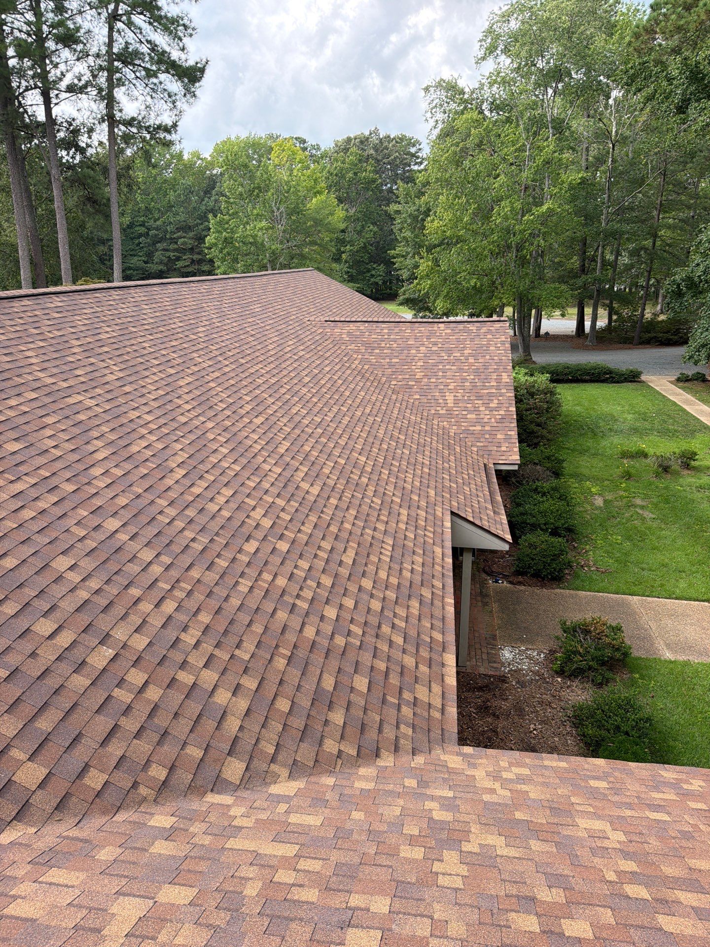 Comprehensive Asphalt Shingle Roof Replacement in Mathews, Virginia by Cade Construction