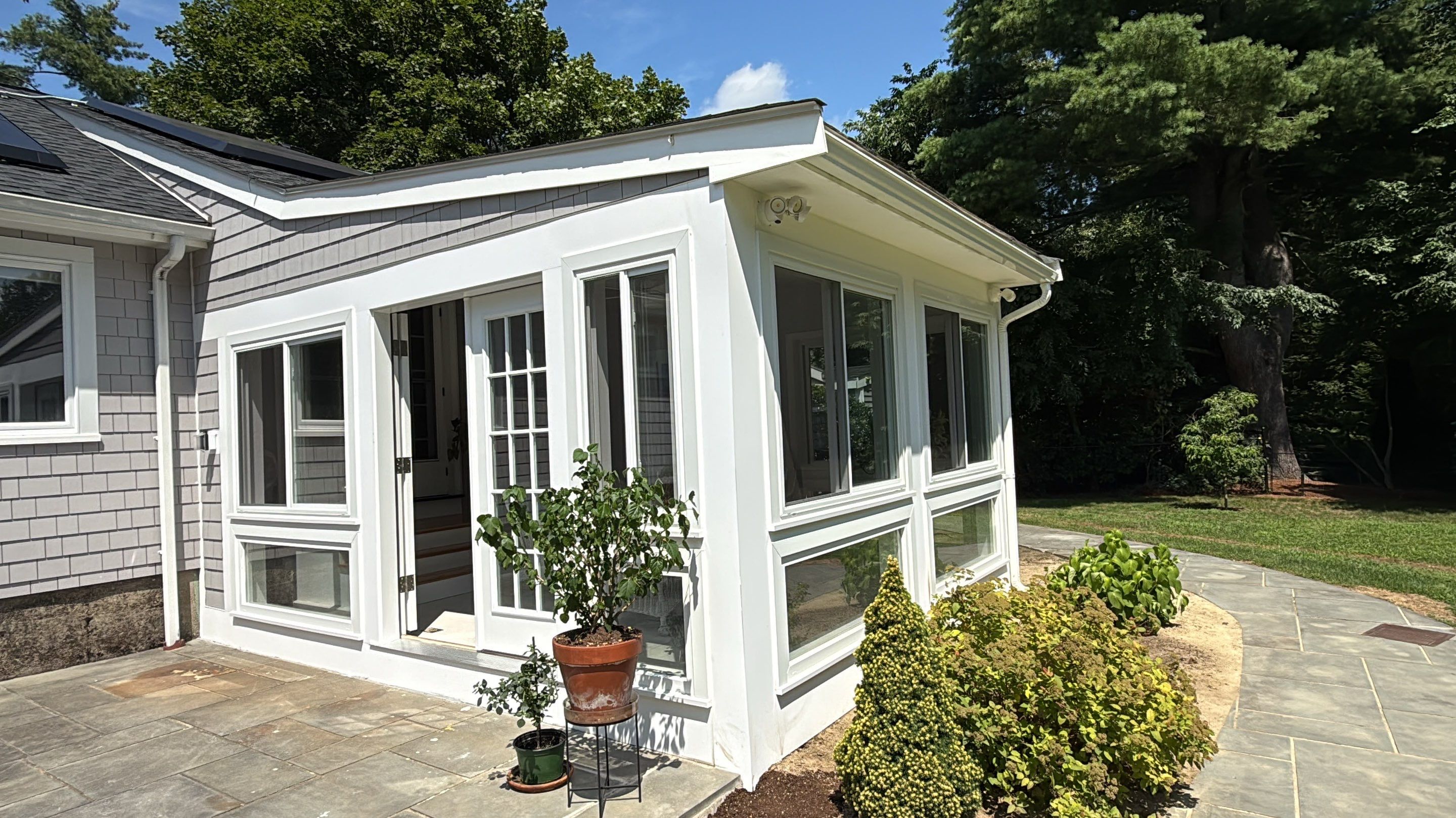 New Sunroom in Lexington, MA by Us Propaint And Renovation