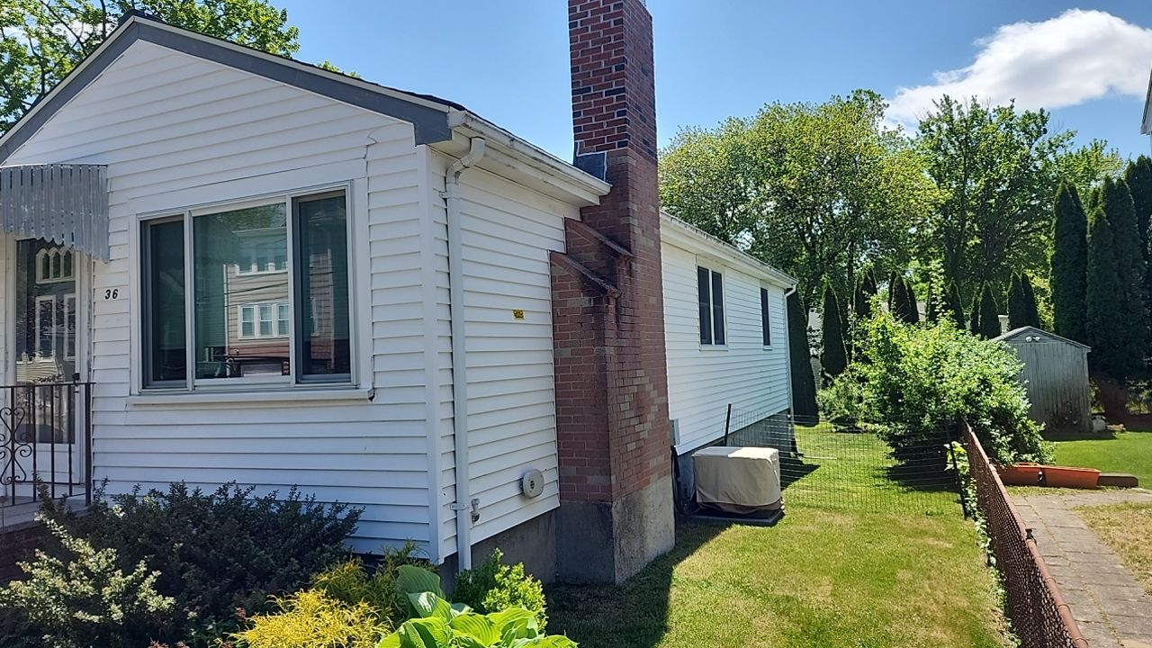 Exterior remodeling in Dedham, MA by UBrothers Construction