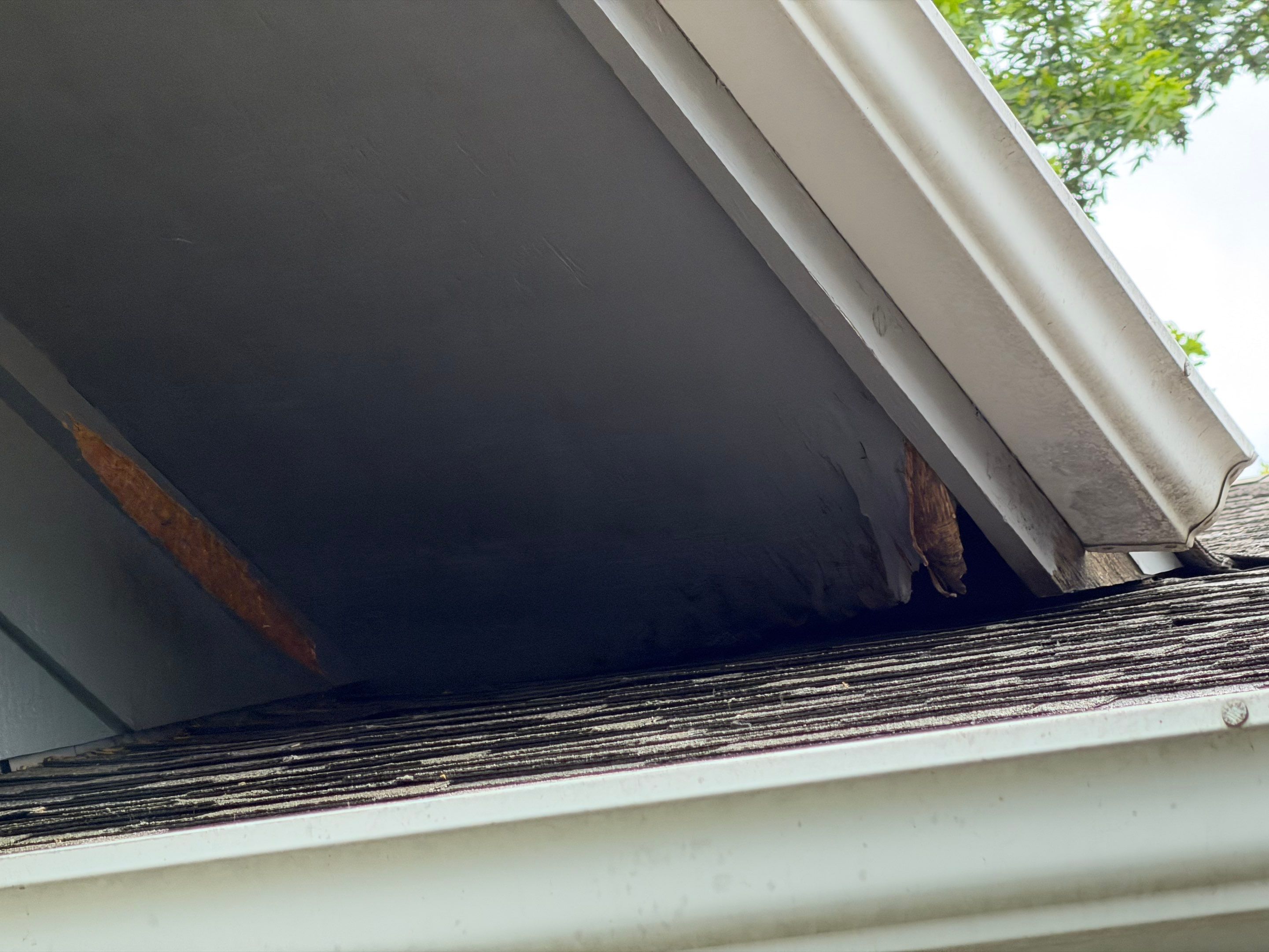 Full Exterior Painting for Gray Siding and Trim in Sioux Falls by Select Painting, Coatings & Garage Cabinets