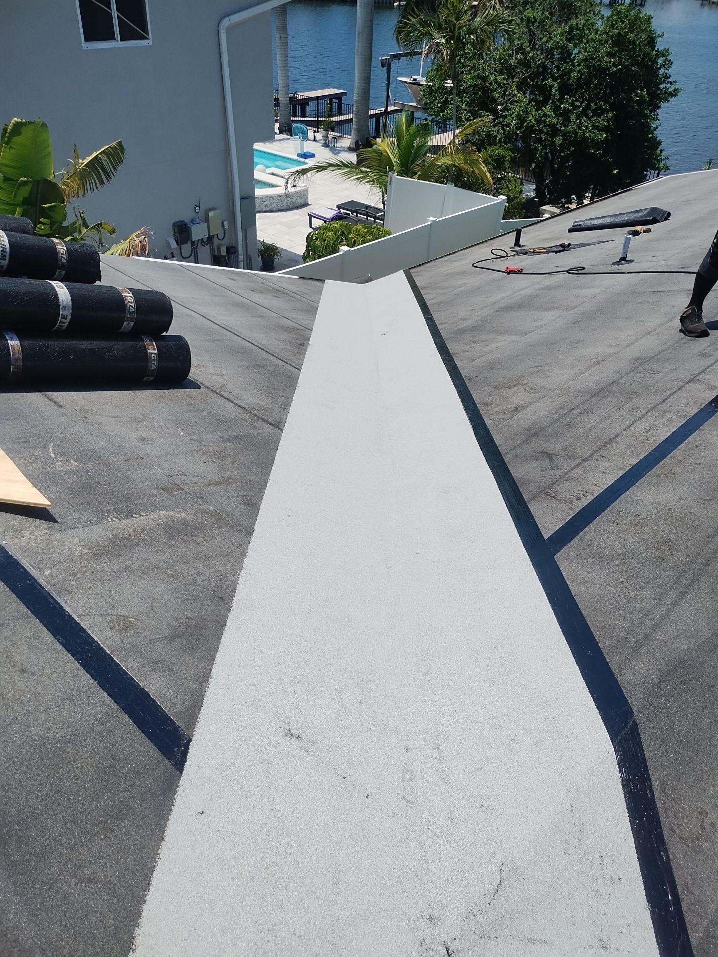 Project in St. Petersburg 33704 by Mitchell Roofing Company LLC 