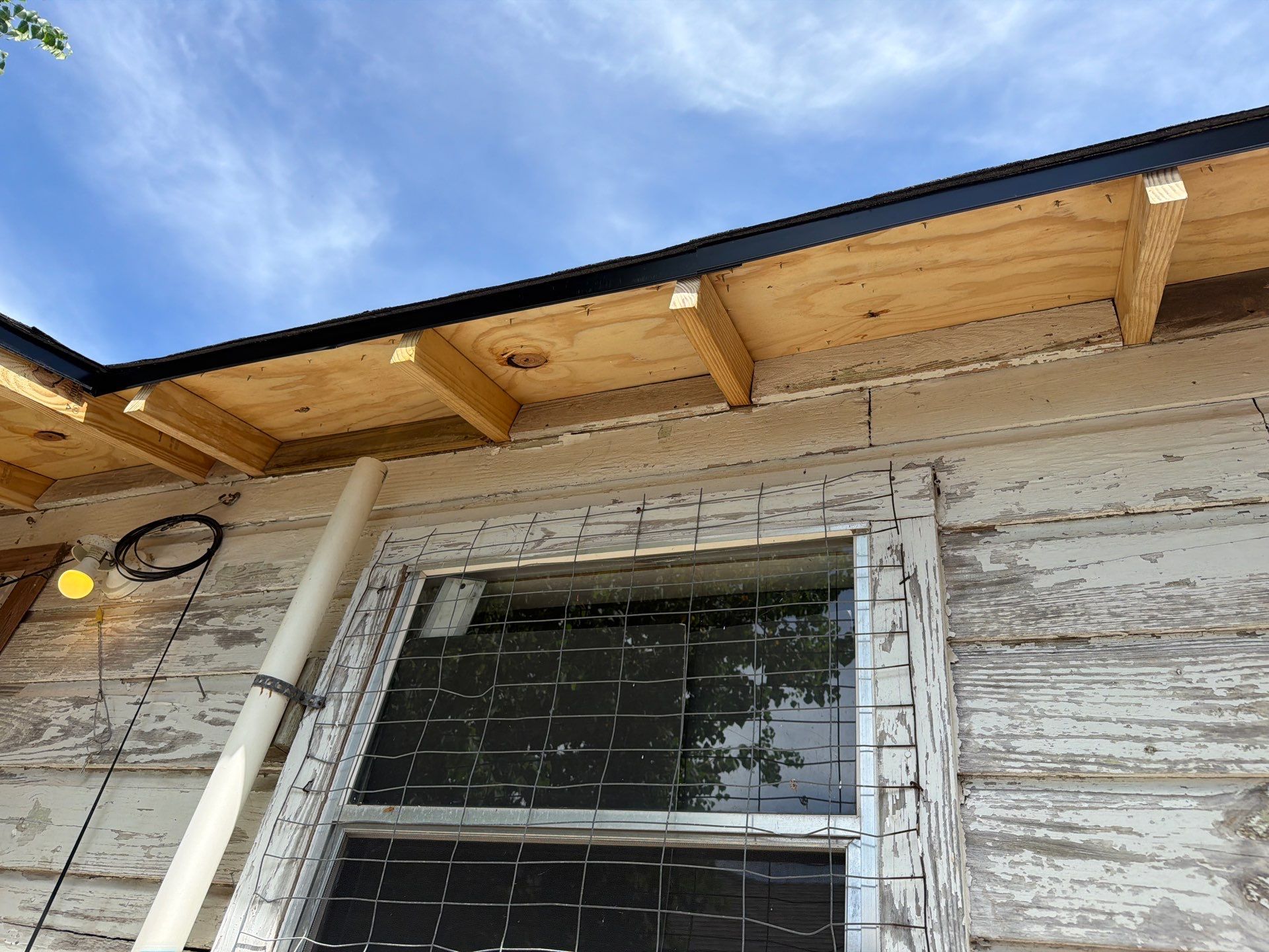 Major Roof Repairs in Taft Texas by Bayfront Roofing and Construction