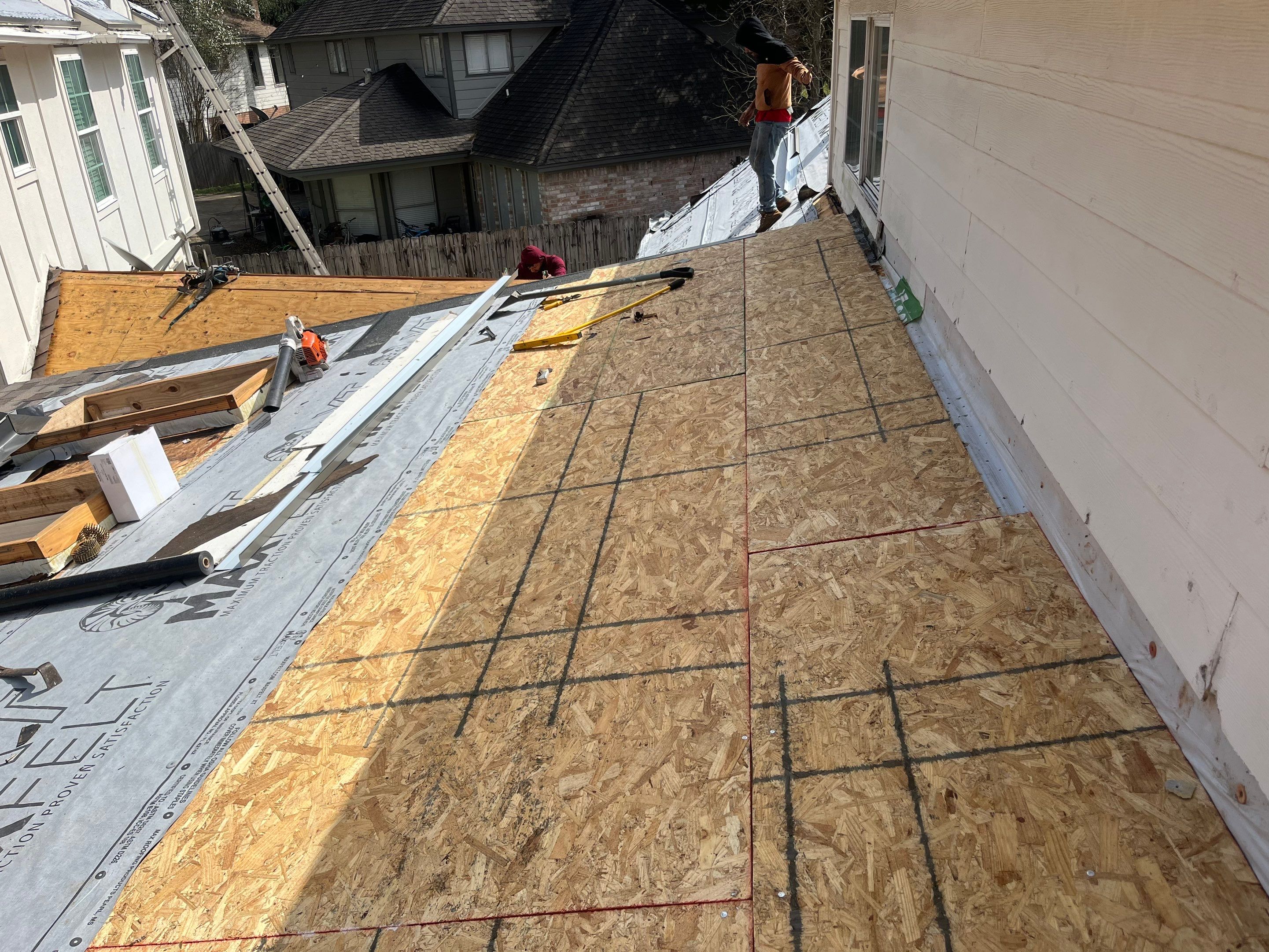 55 Square Titan Natural timber  by Sirius Roofing
