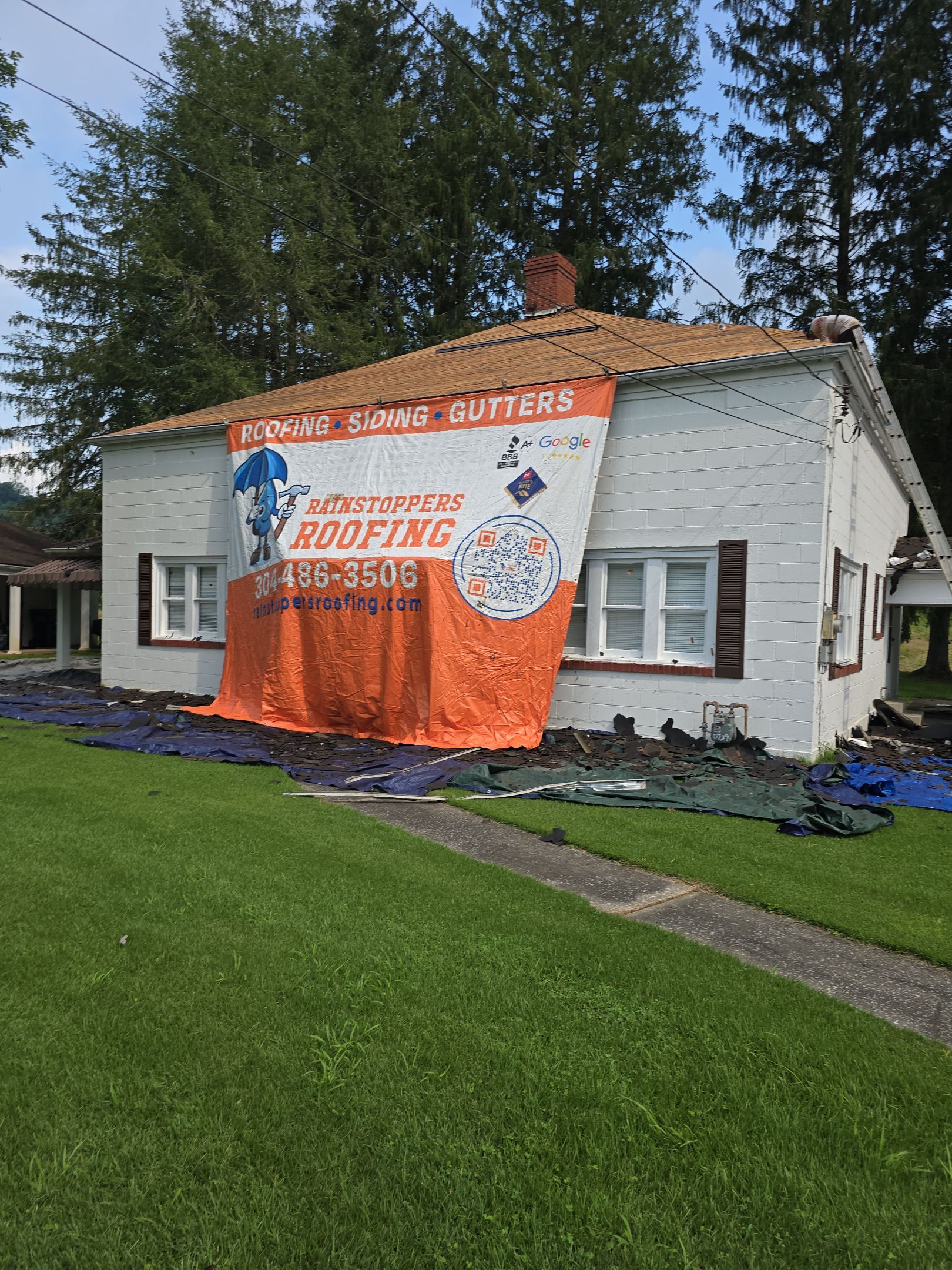 Residential Roofing Installation using GAF TImberline HDZ Hickory by Rainstoppers Roofing