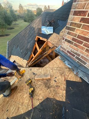 Residential Roofing Repair using Owen's Corning Duration (Lifetime) Shingles